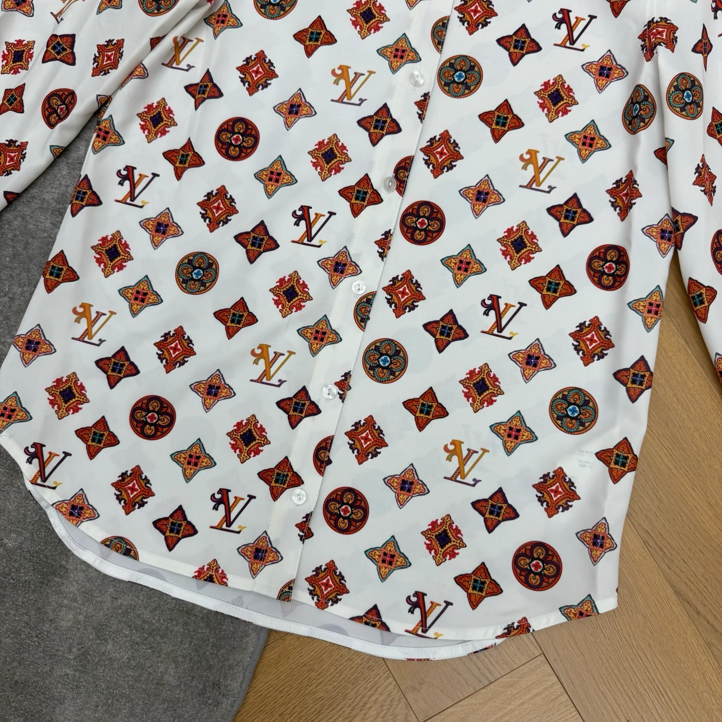 Рубашки Женские Louis Vuitton 18298626