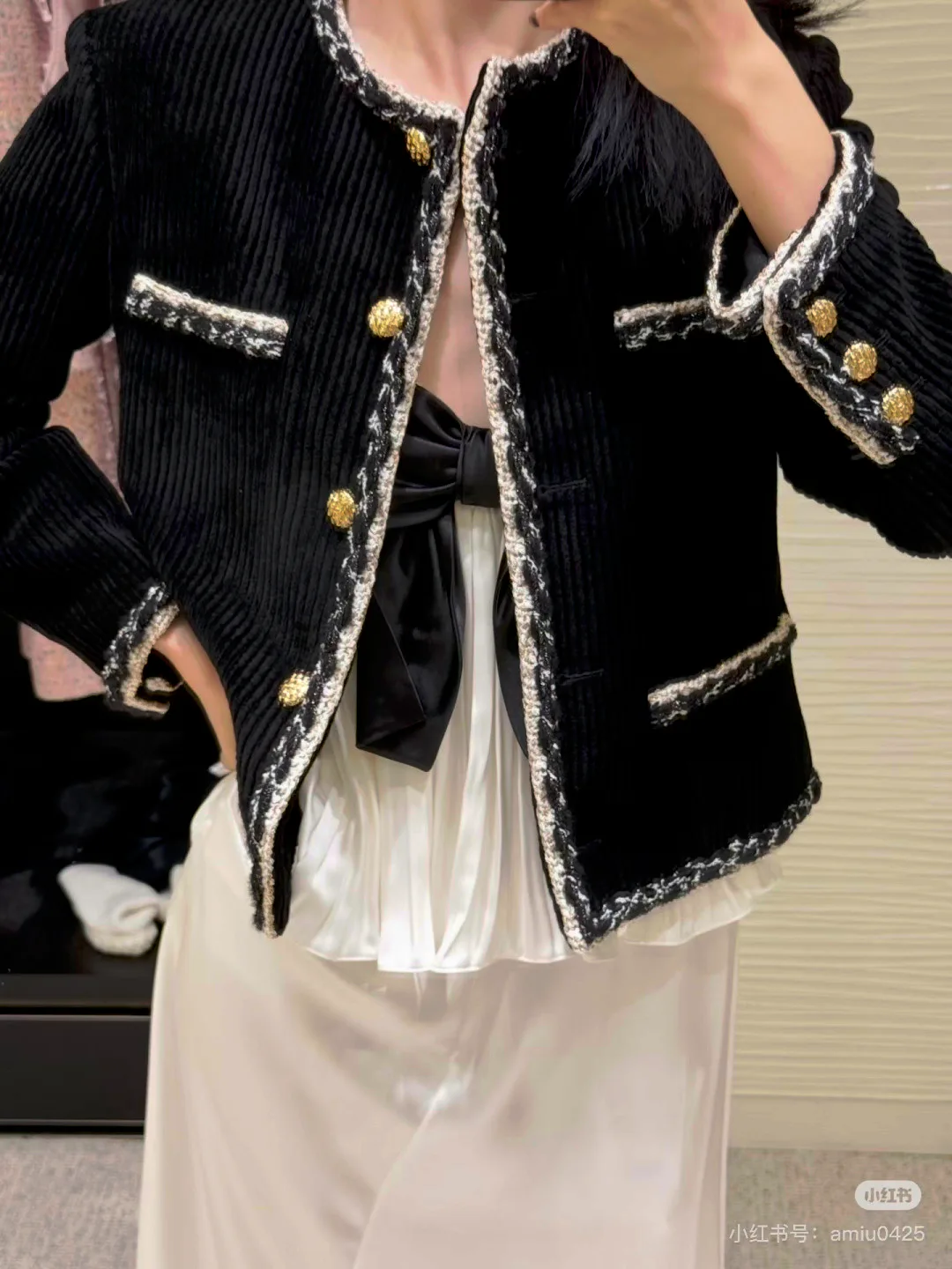 Куртки И Пуховики Женские Chanel 269518