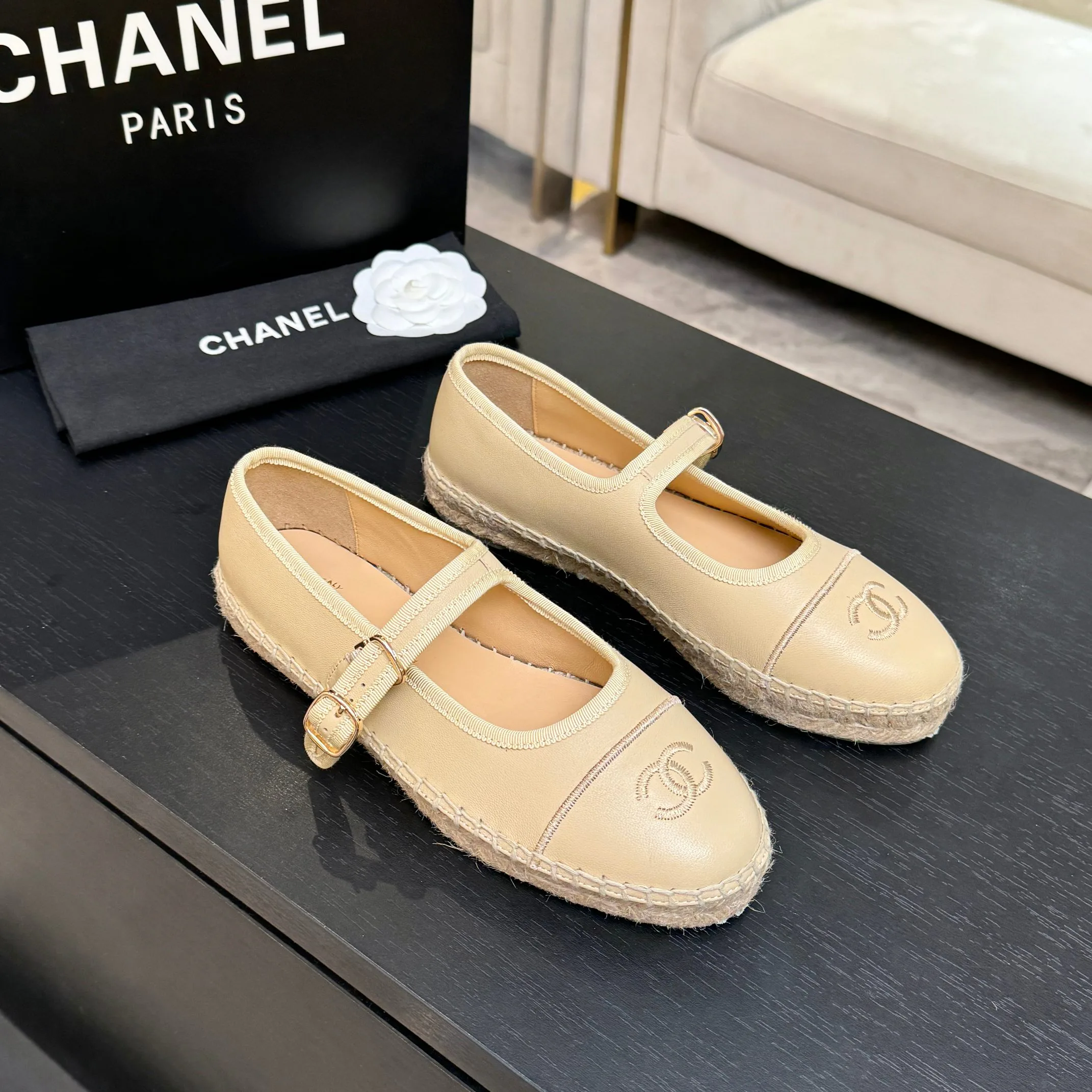 Туфли Женские Chanel 11609397