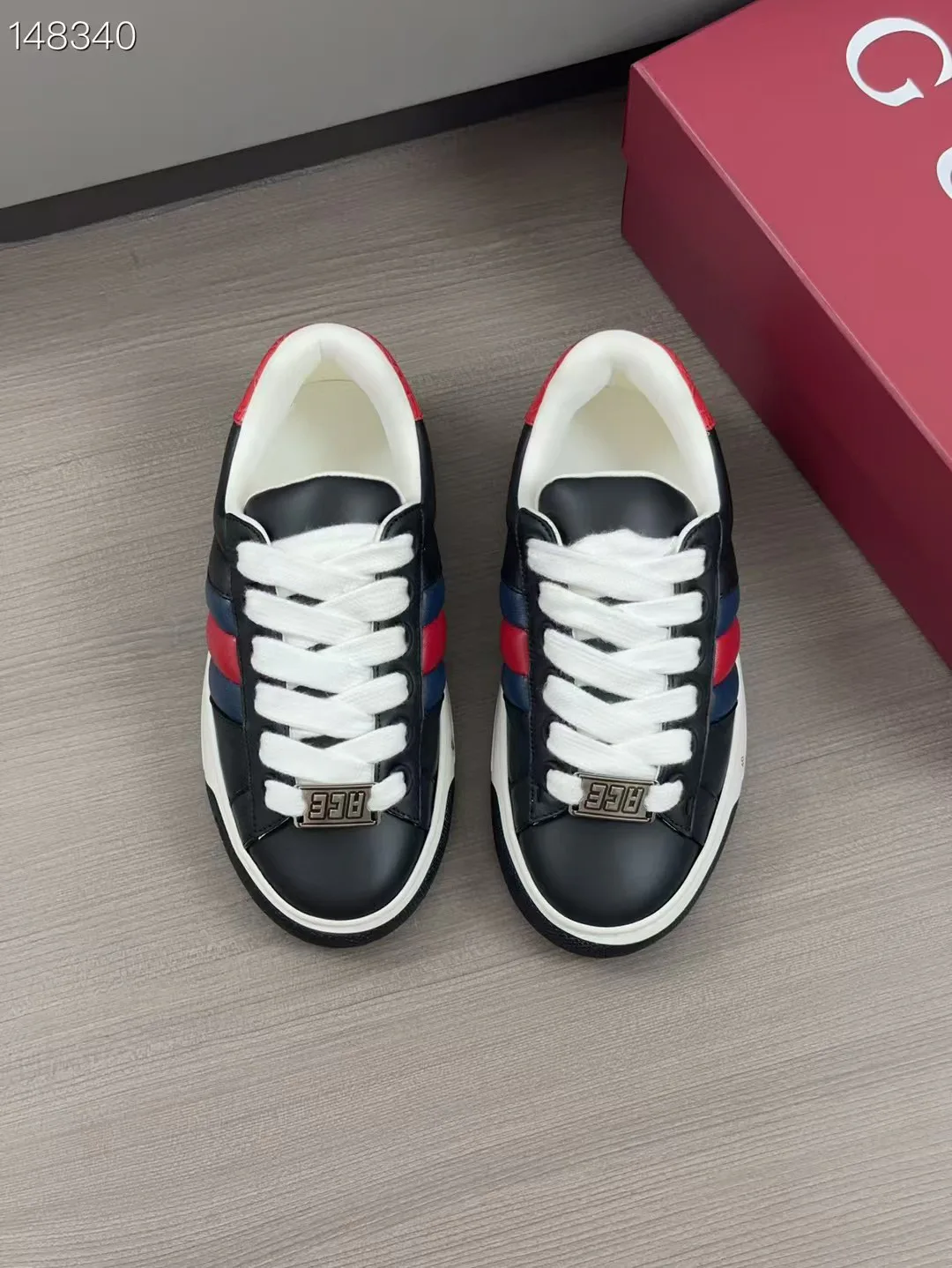 Кроссовки Женские Gucci 9618