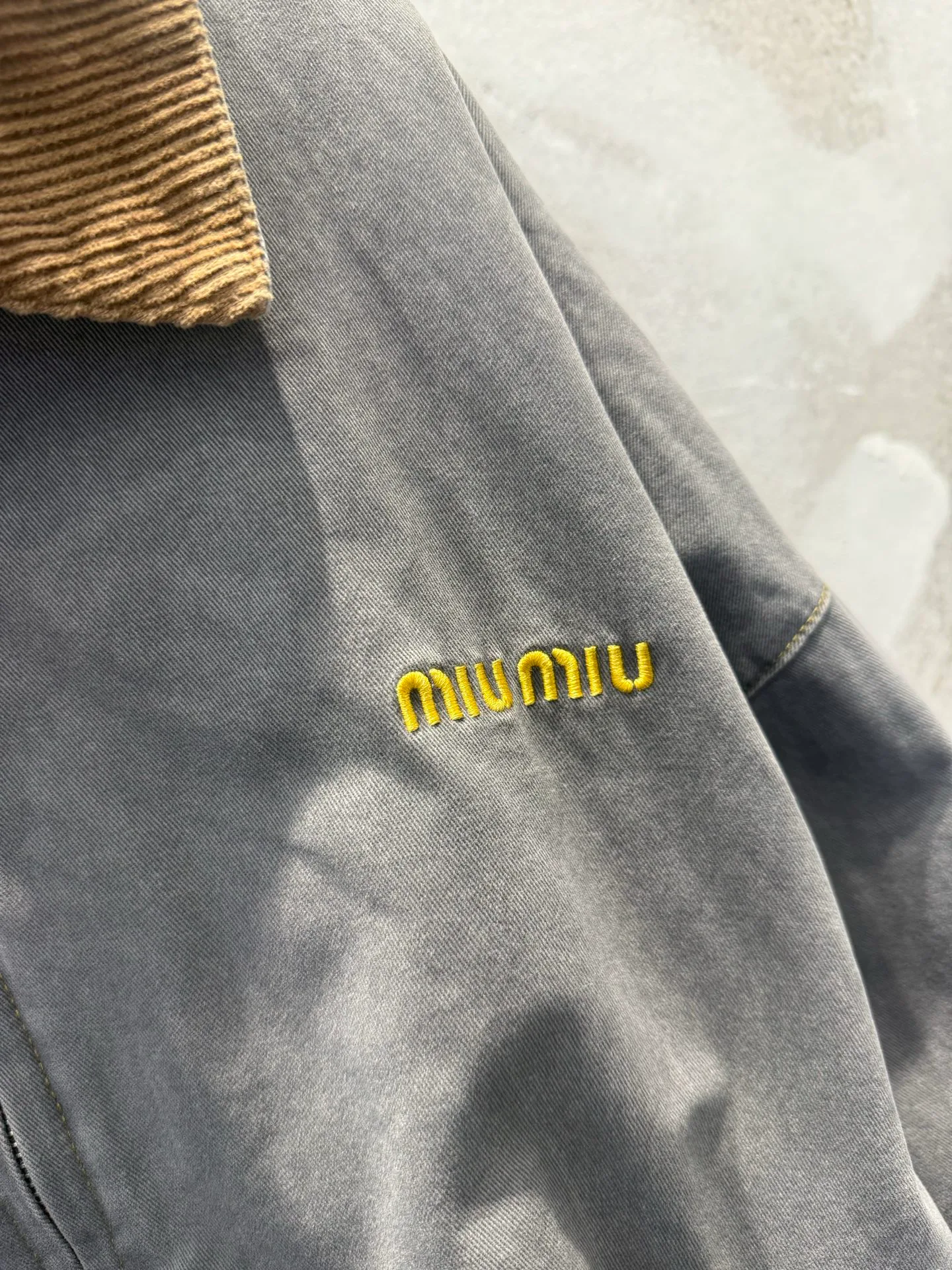 Куртки И Пуховики Женские Miu Miu 1741300