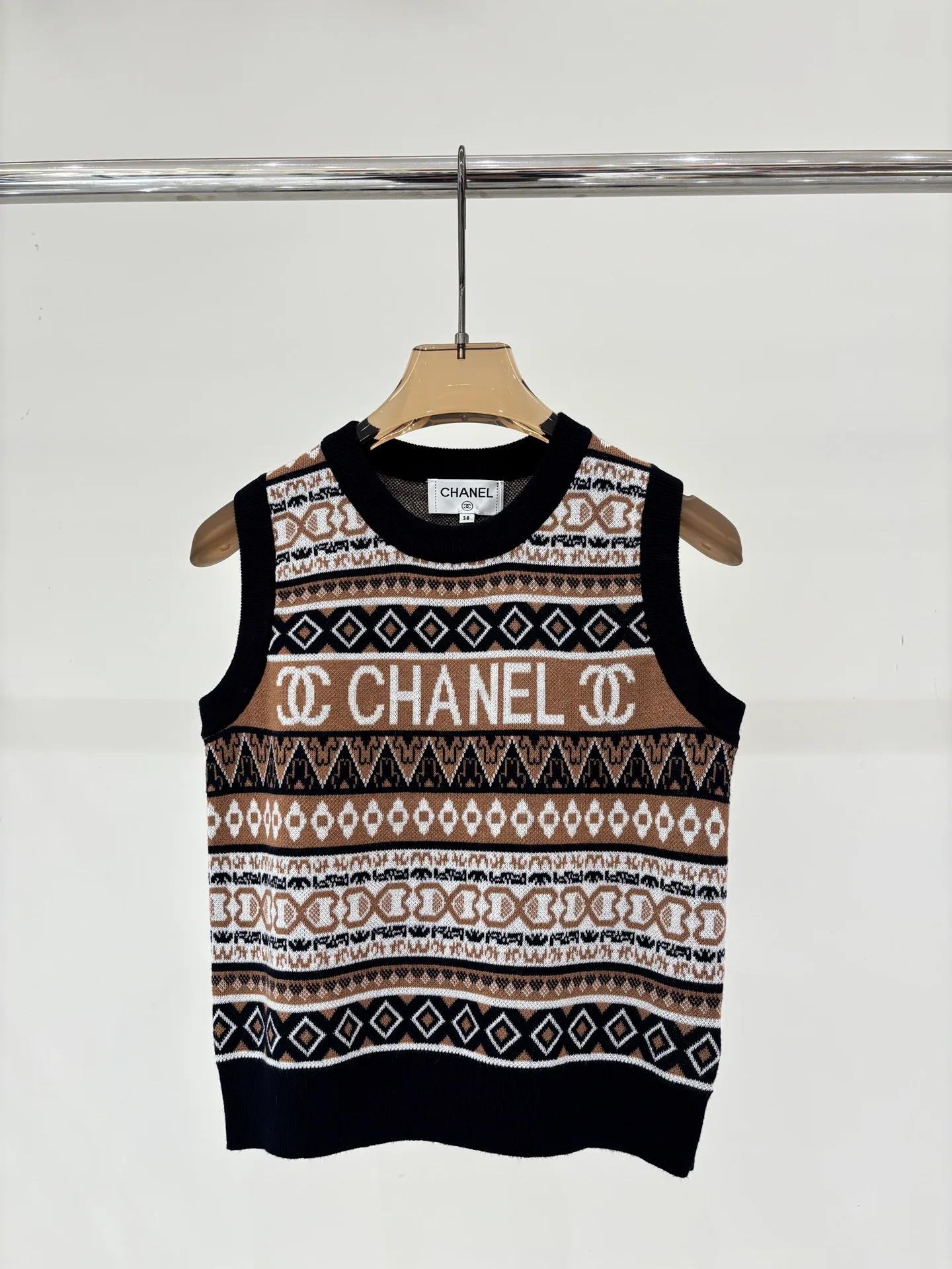 Жилеты Женские Chanel 5050266