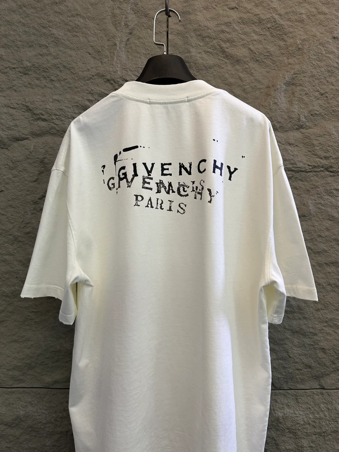 Футболки Женские Givenchy 13303988