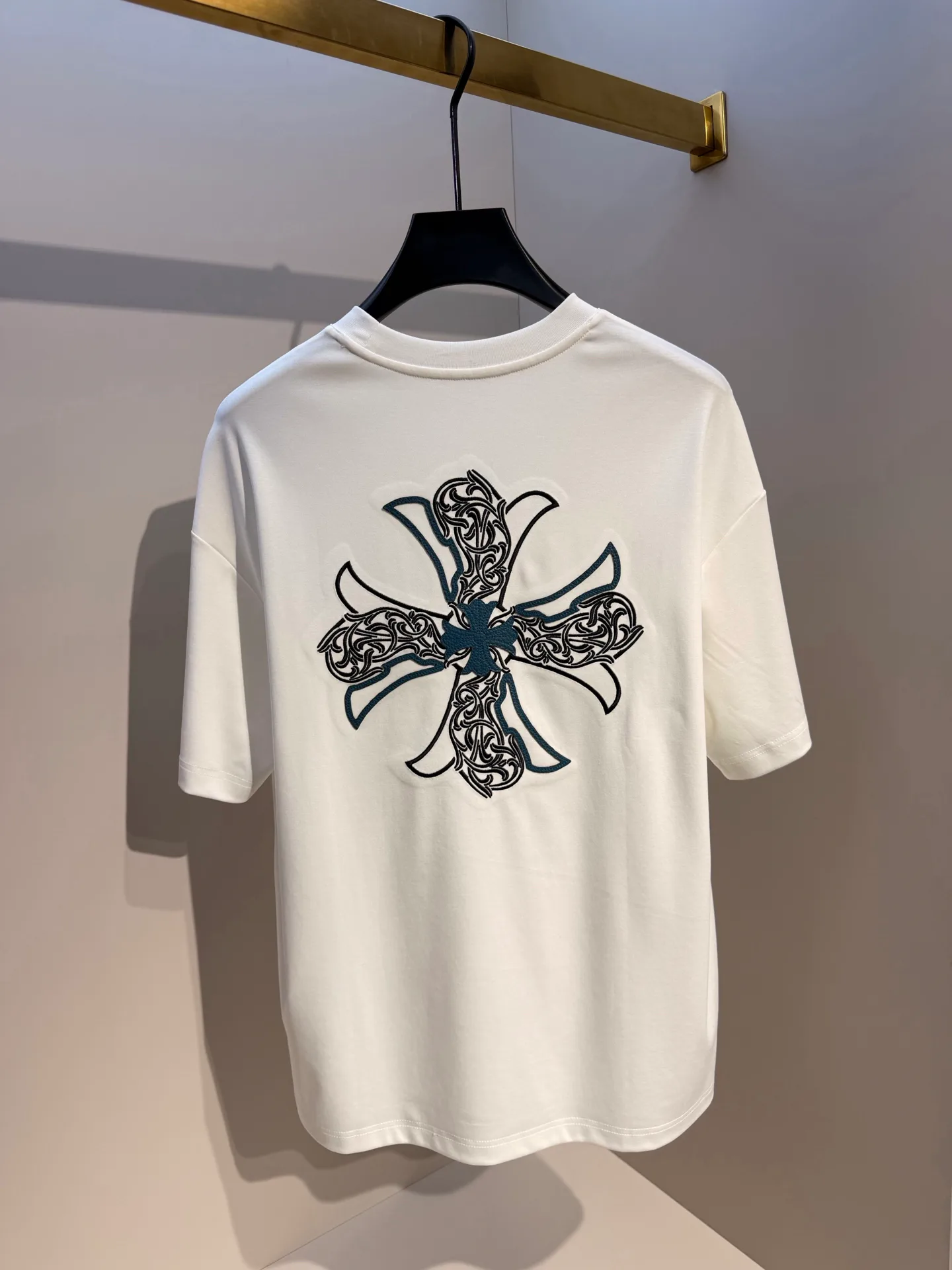 Футболки Женские Chrome Hearts 11323880