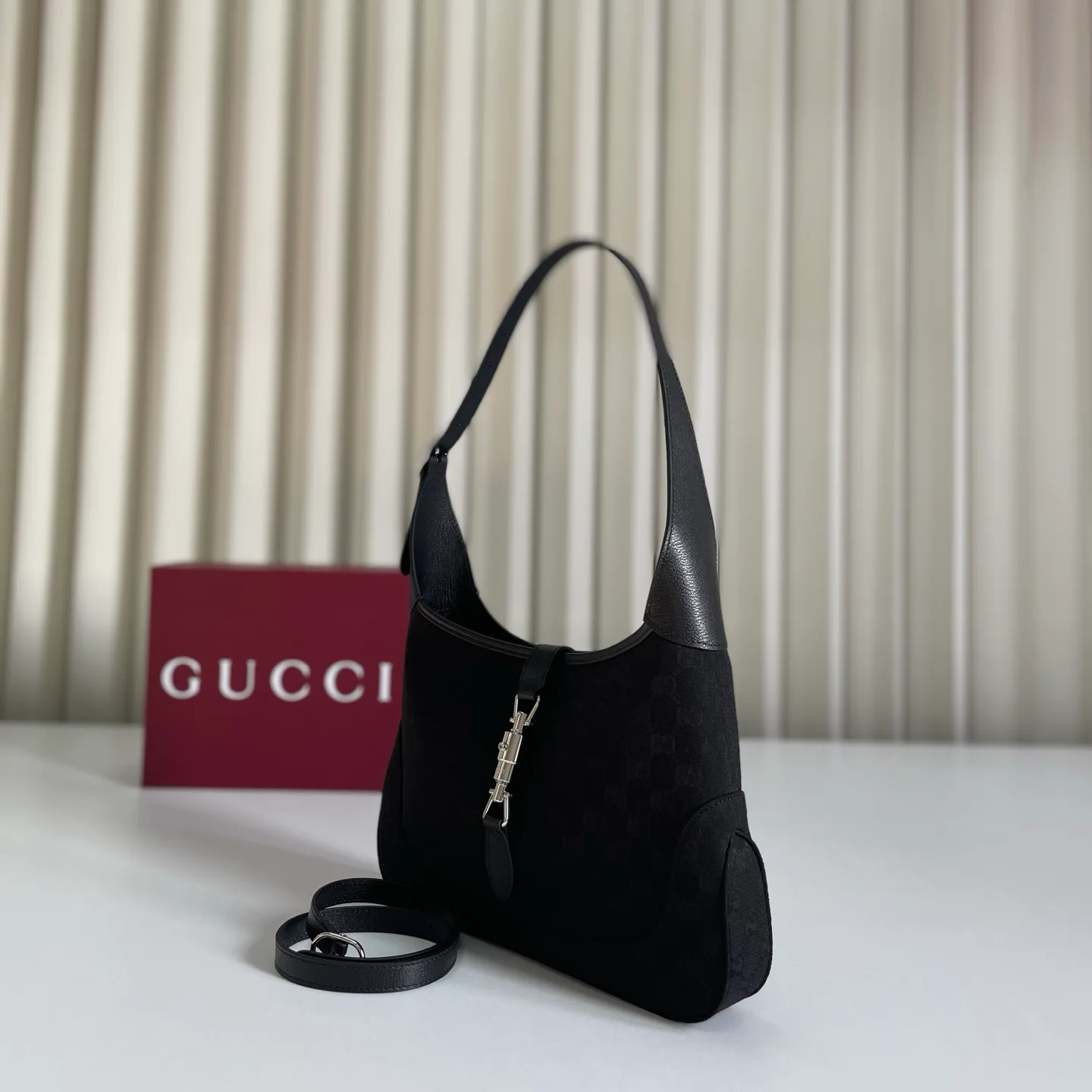 Классические Сумки Женские Gucci 11665052