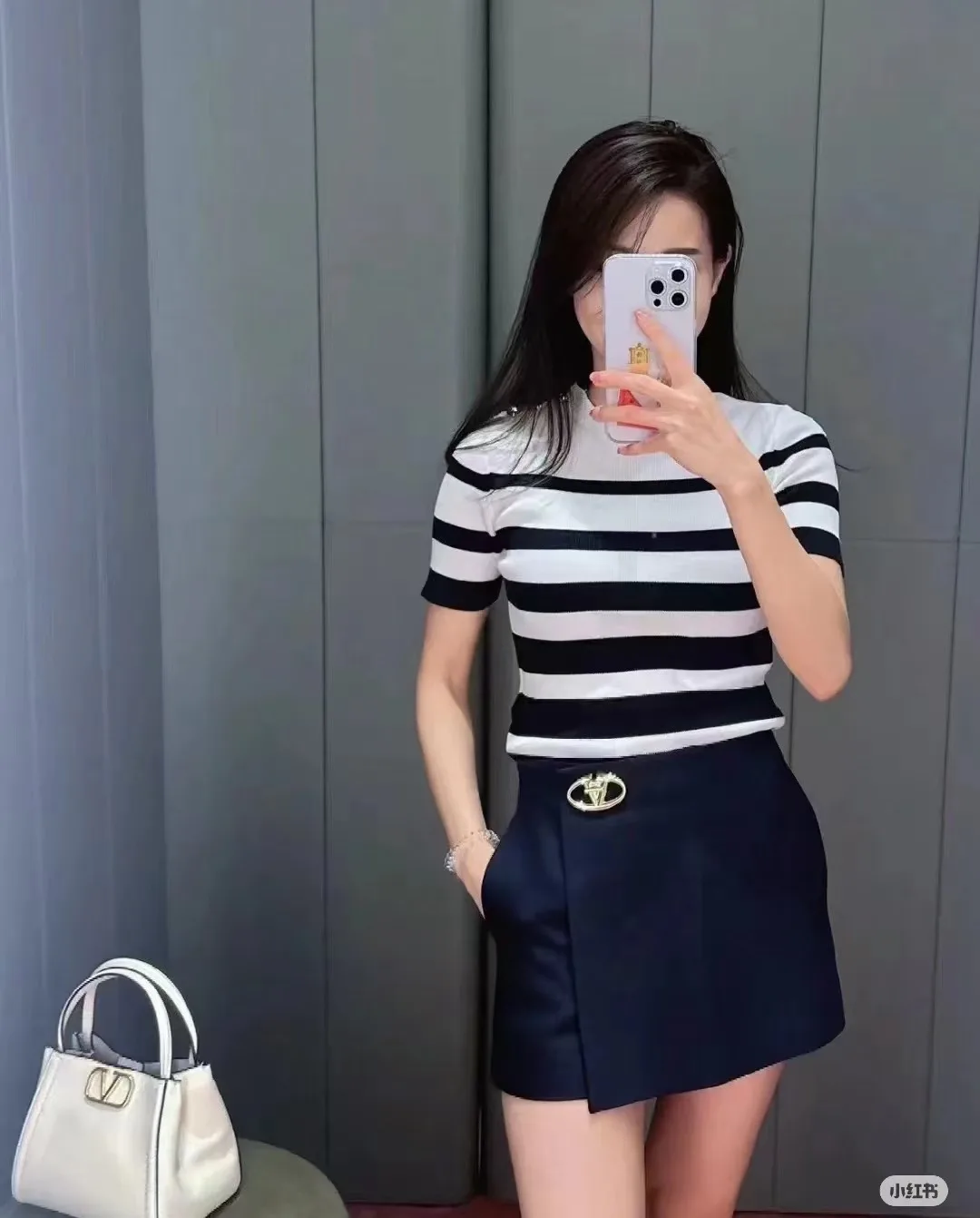 Шорты Женские Valentino 4454670