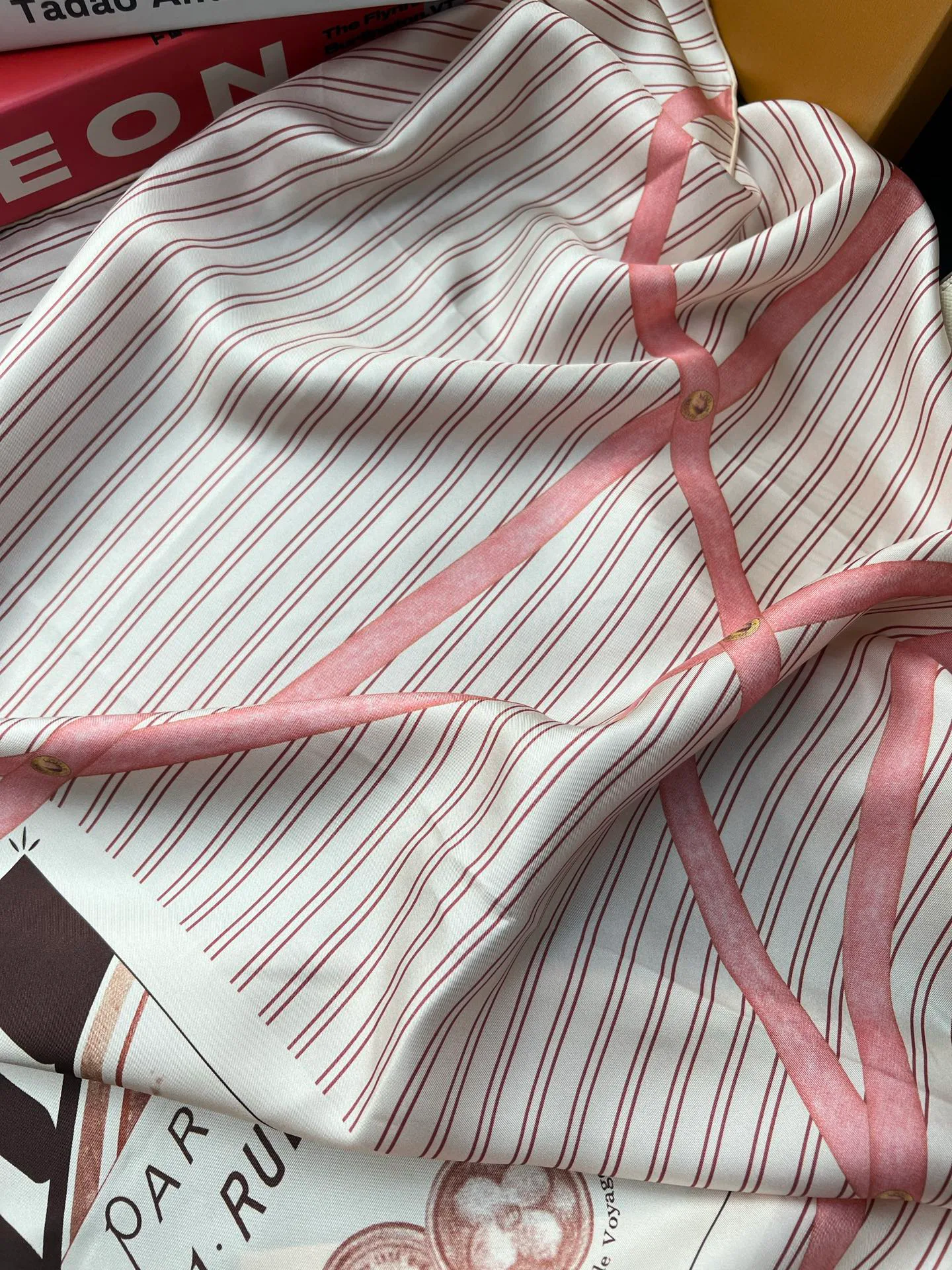 Платки Louis Vuitton 13478526