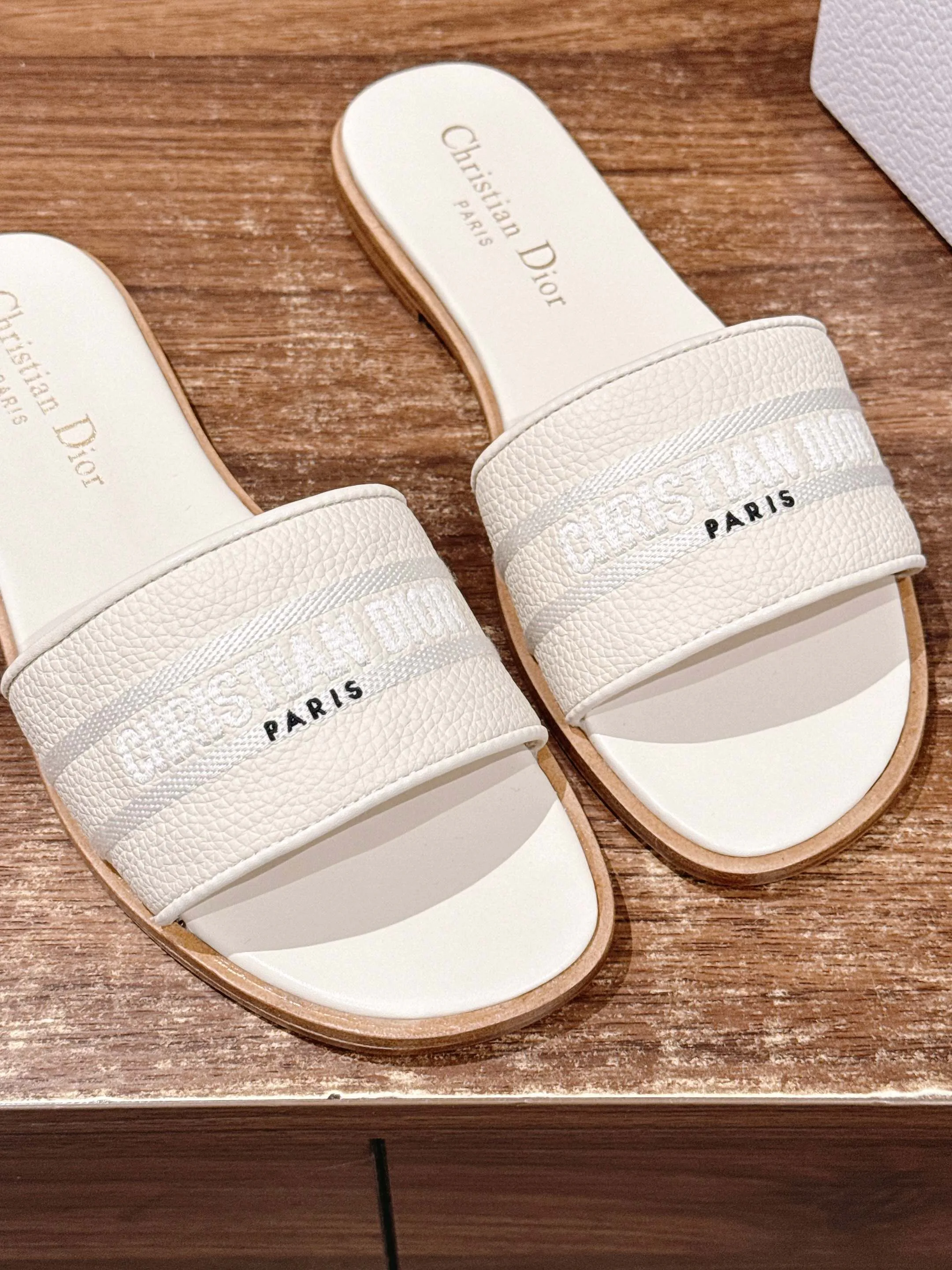 Шлепанцы Женские Christian Dior 1083485