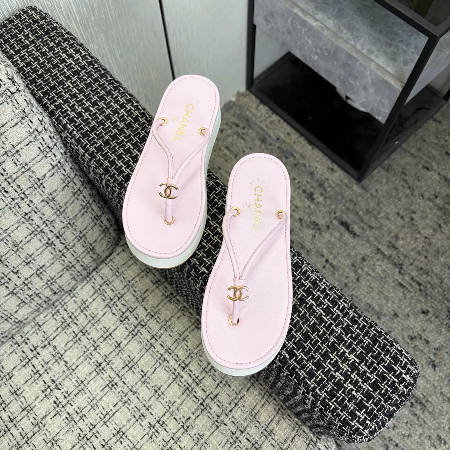 Шлепанцы Женские Chanel 13581893