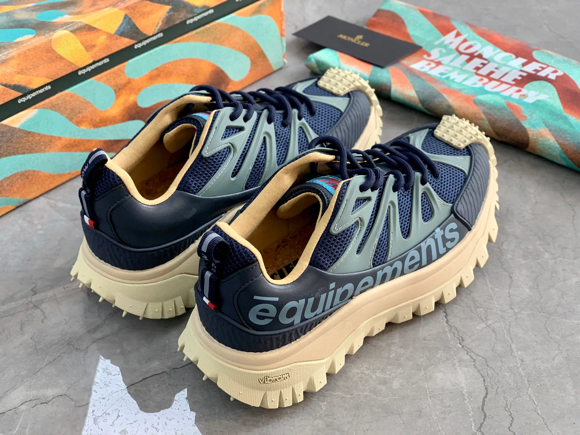 Кроссовки Женские Moncler 3415319