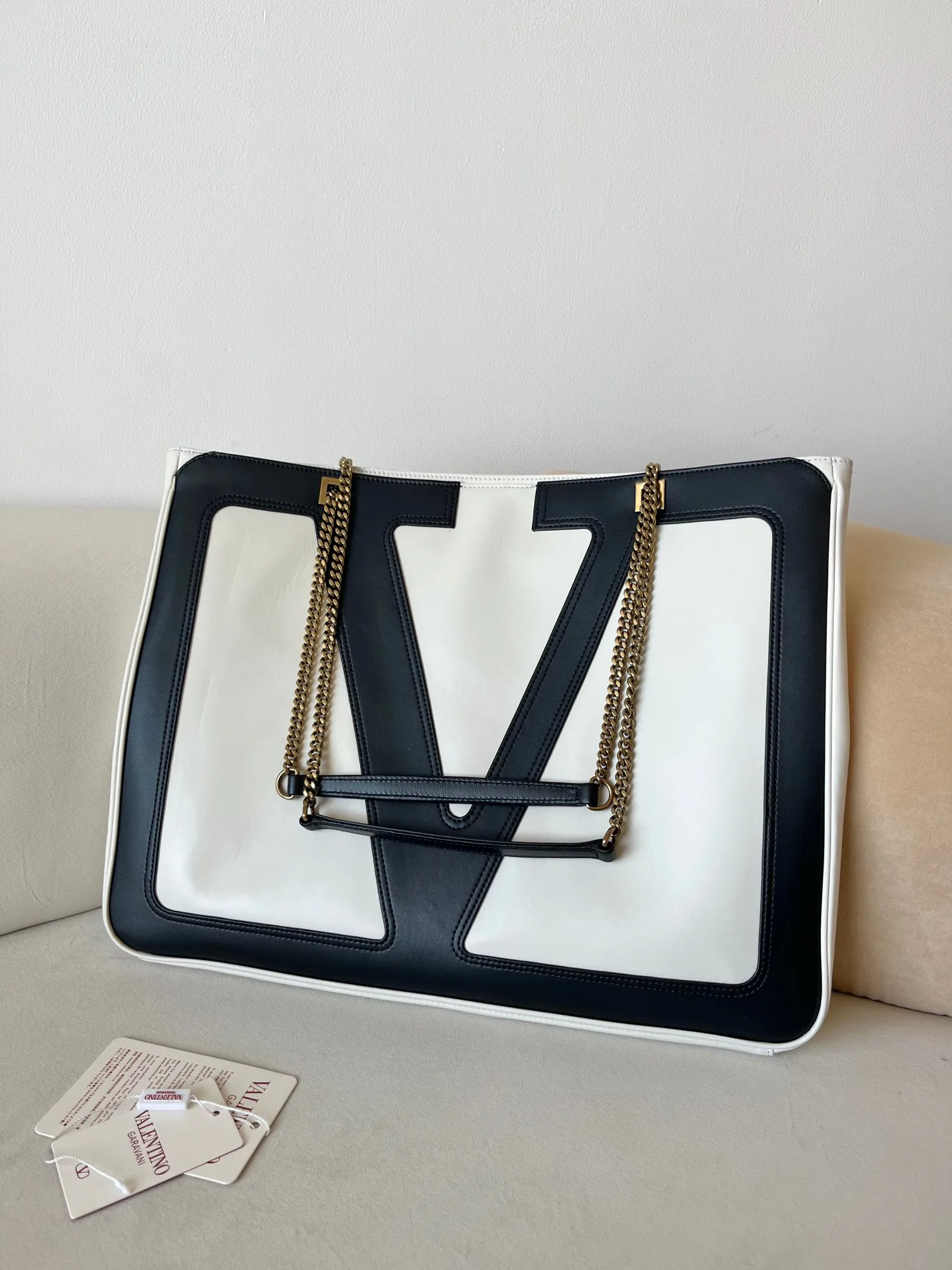 Классические Сумки Женские Valentino 4619