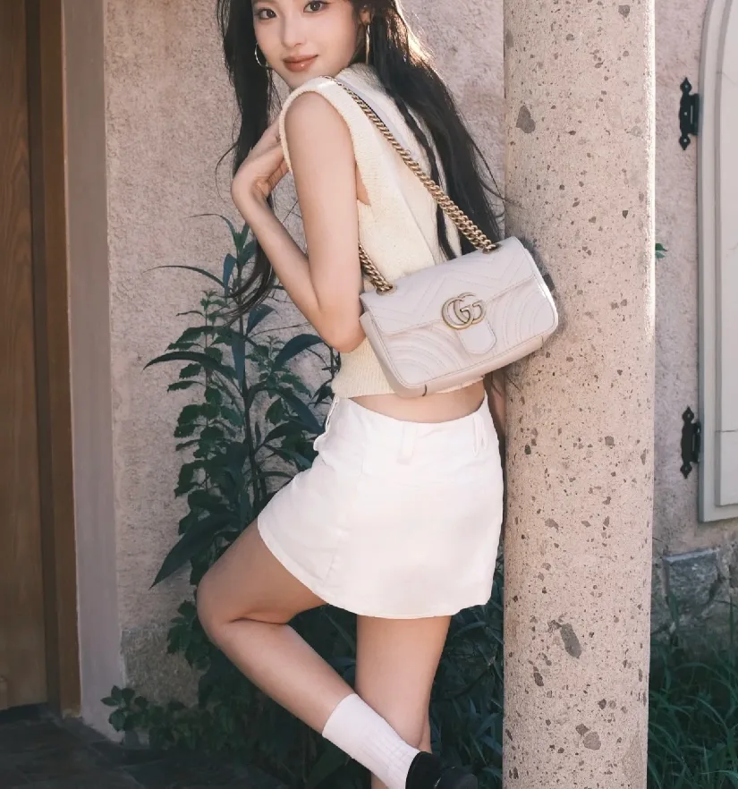 Классические Сумки Женские Gucci 11488357