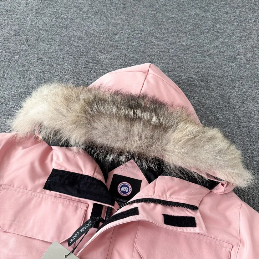 Куртки И Пуховики Женские Canada Goose 18722845
