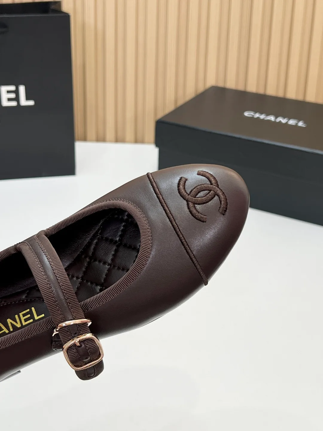 Туфли Женские Chanel 19271190