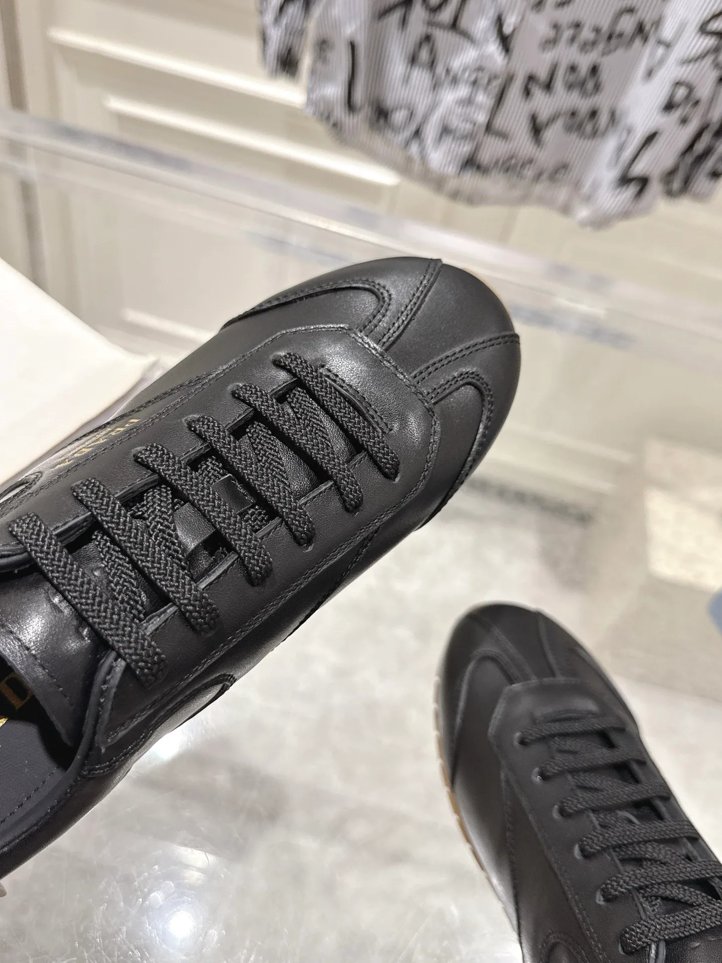 Кроссовки Женские Prada 18508340