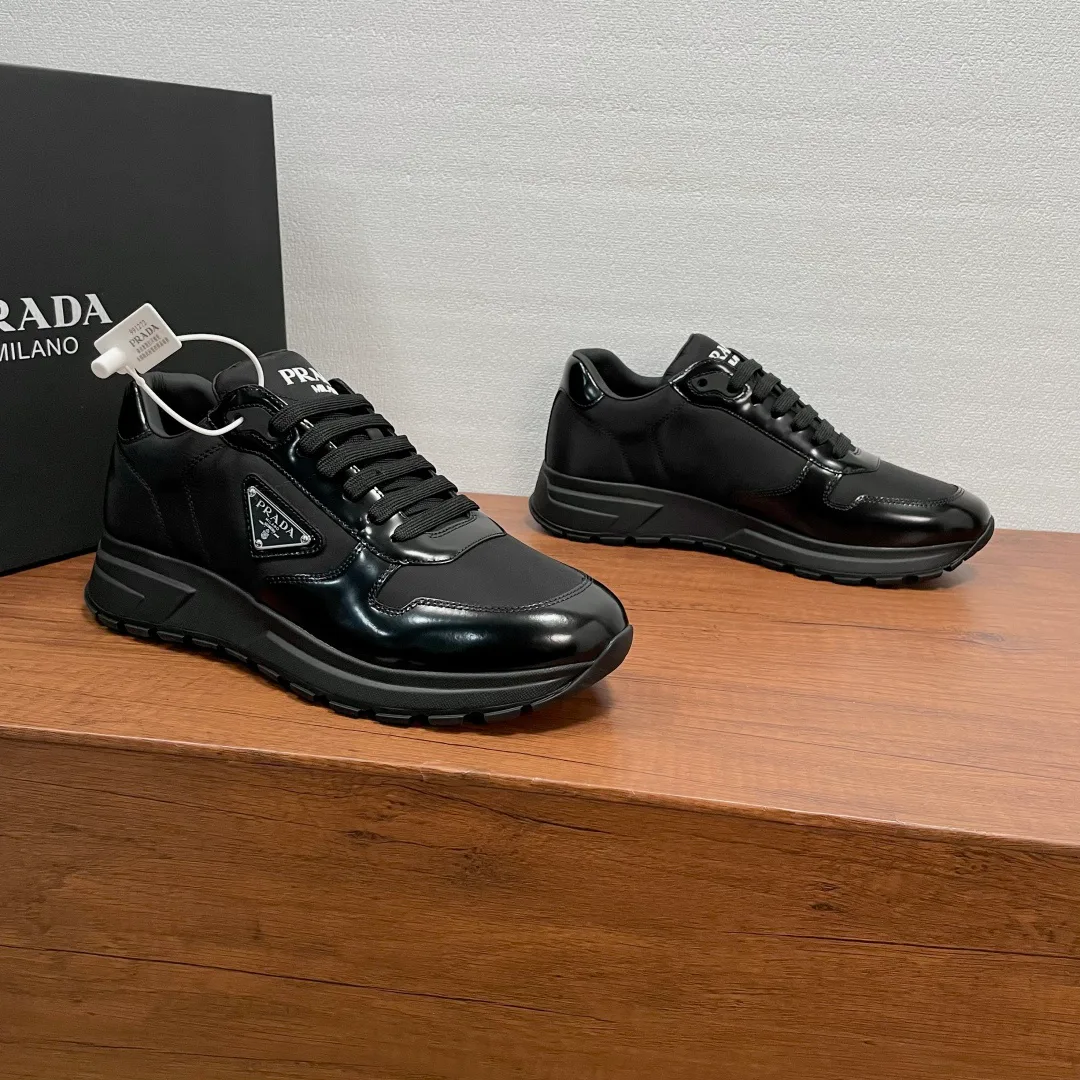 Кроссовки Мужские Prada 12834412