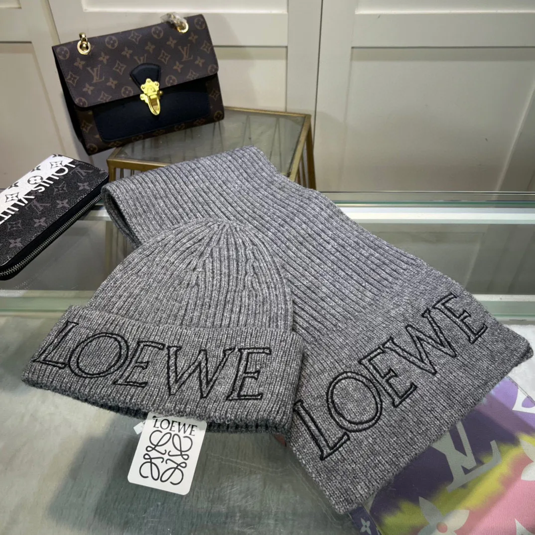 Головные Уборы Loewe 823943