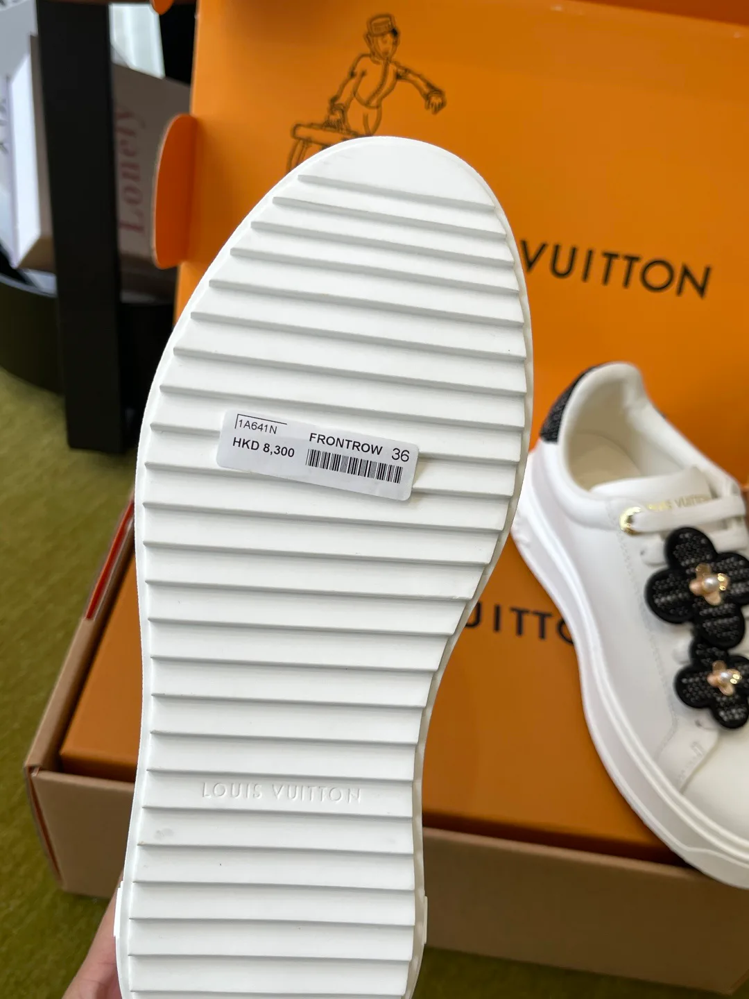 Кроссовки Женские Louis Vuitton 19002720