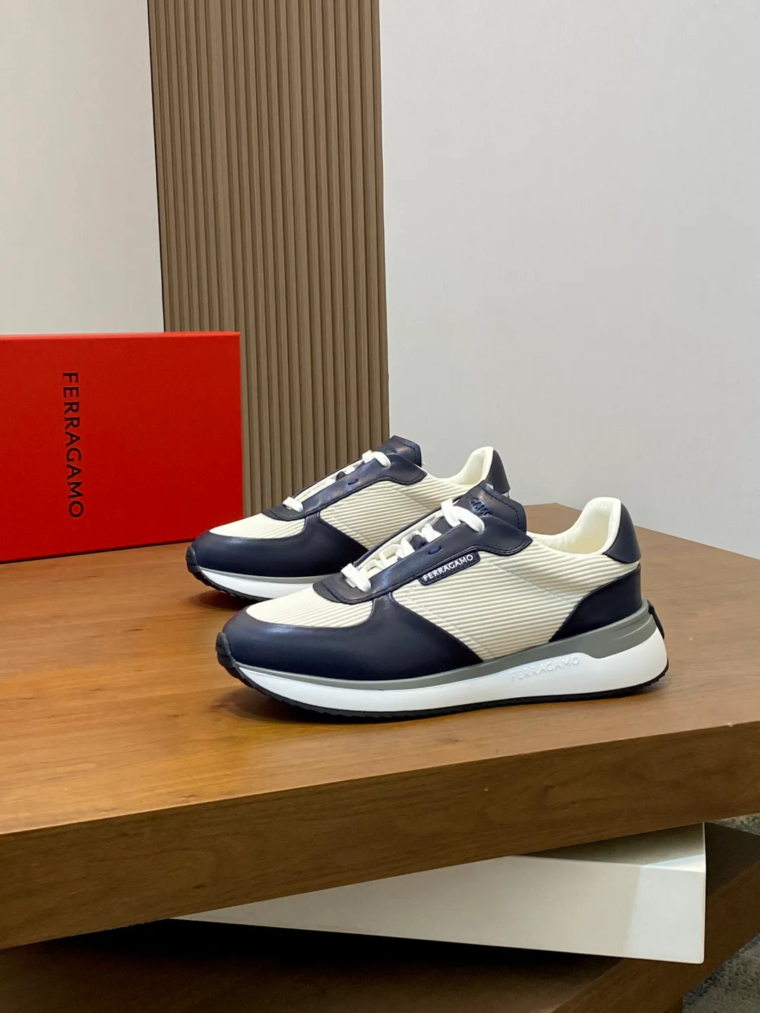 Кроссовки Мужские Salvatore Ferragamo 1498286