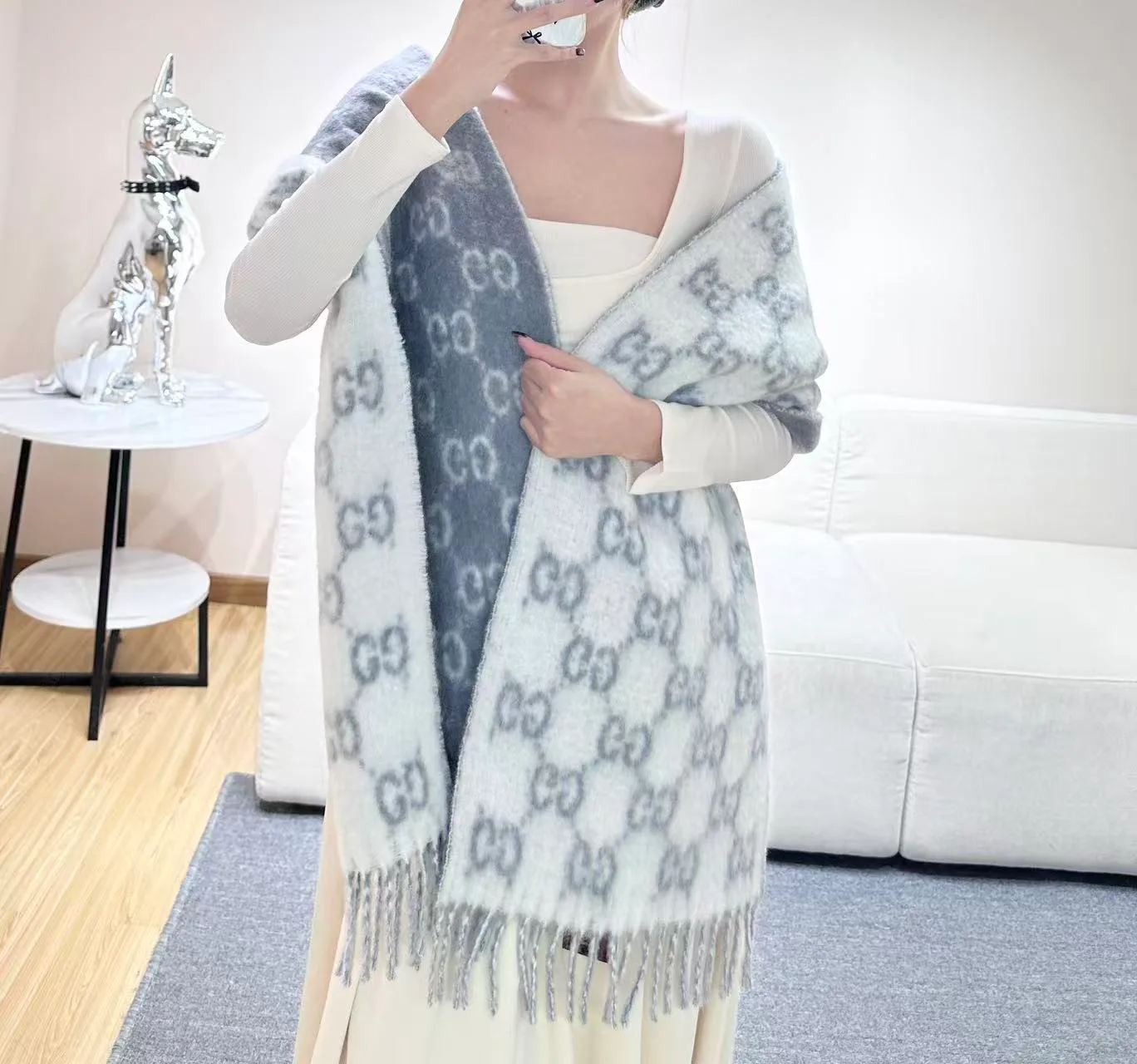 Шарфы Gucci 18501121
