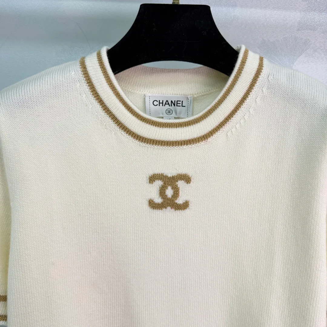 Топы Женские Chanel 11415033
