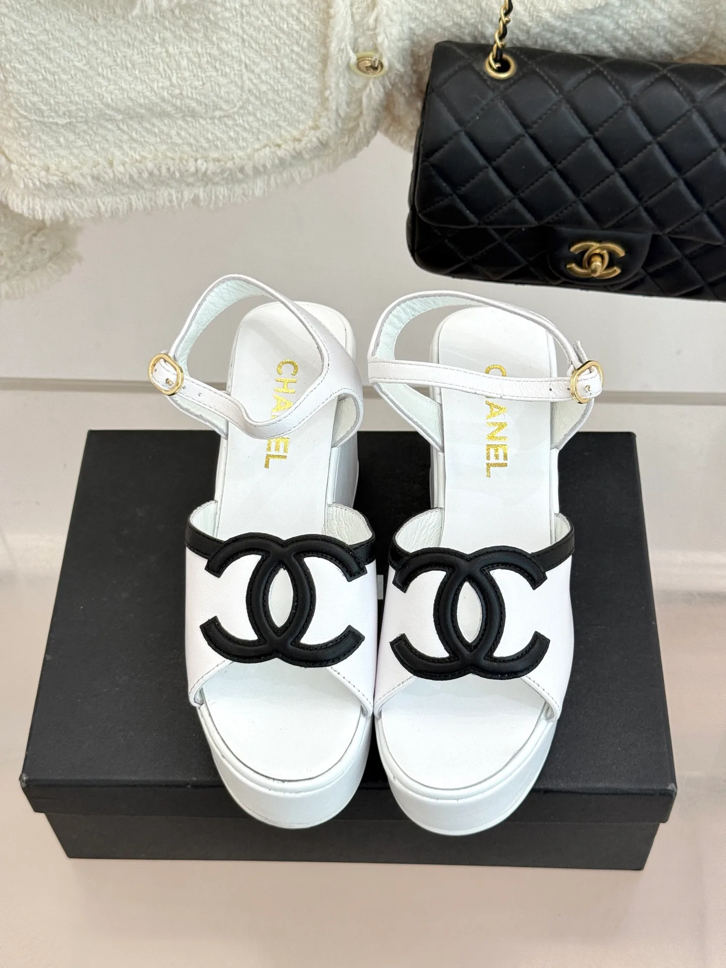Босоножки Женские Chanel 12798268