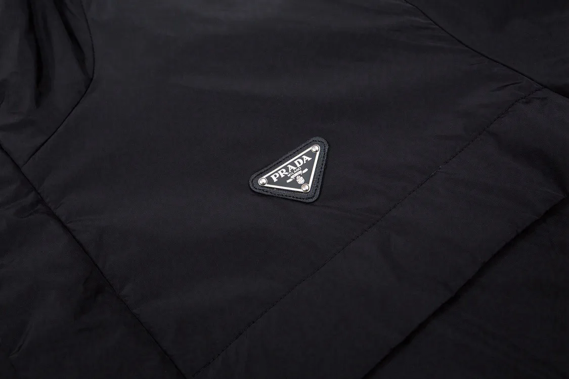 Куртки И Пуховики Женские Prada 4022750
