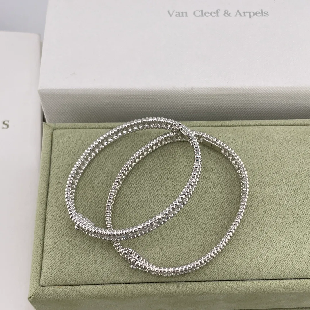 Бижутерия Van Cleef & Arpels 86048