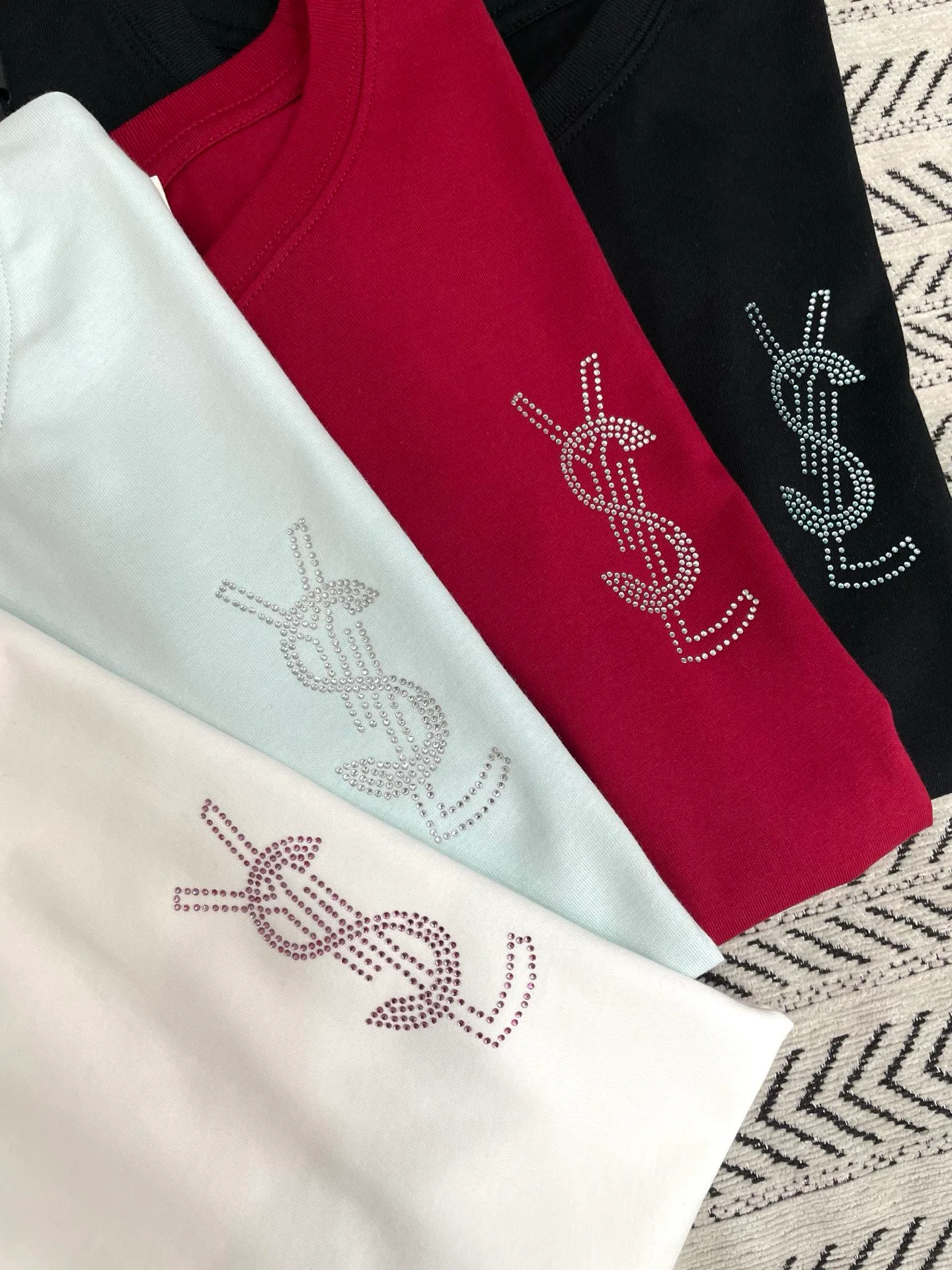 Футболки Женские Saint Laurent 11208226