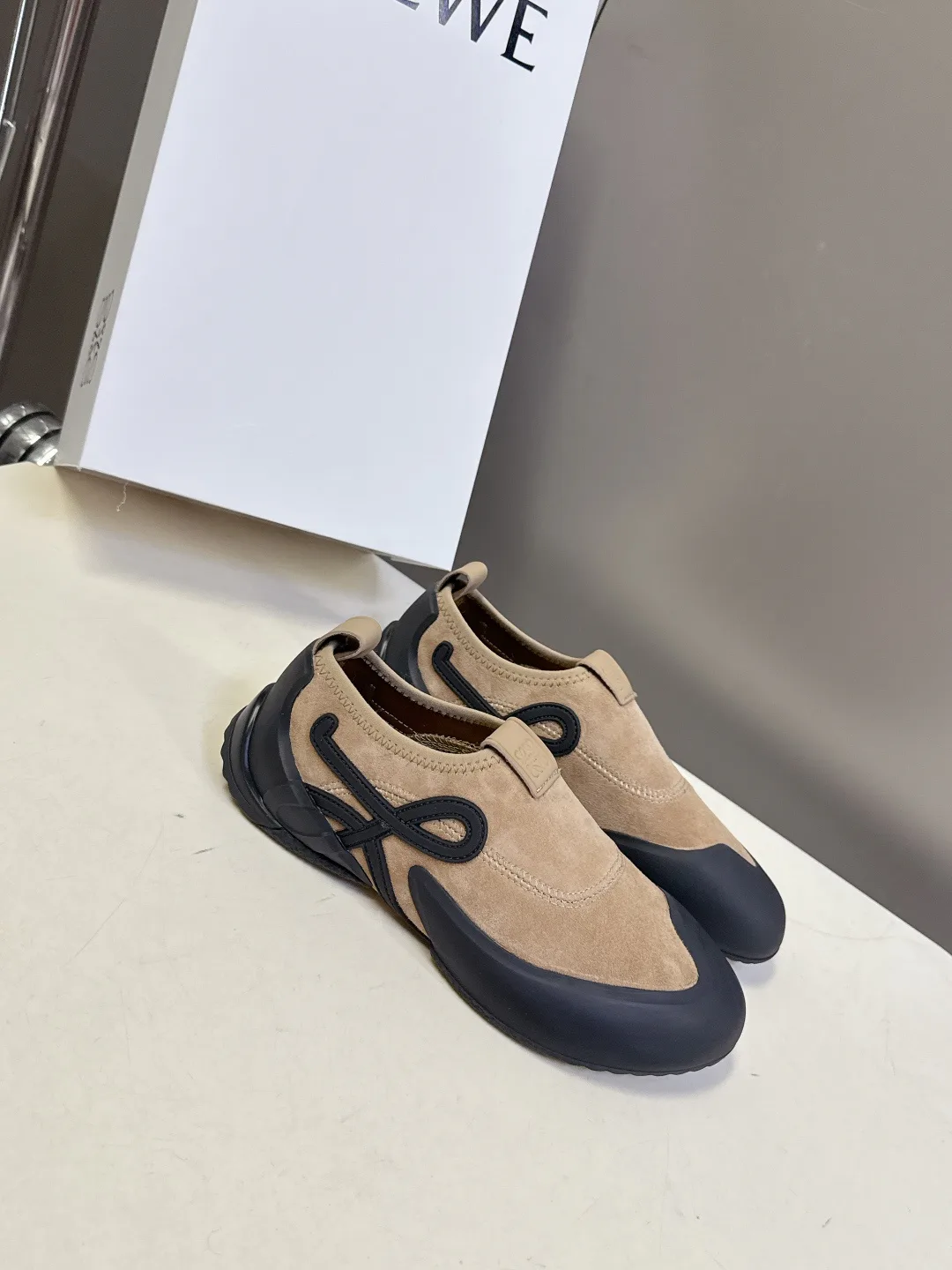 Кроссовки Женские Loewe 14148064