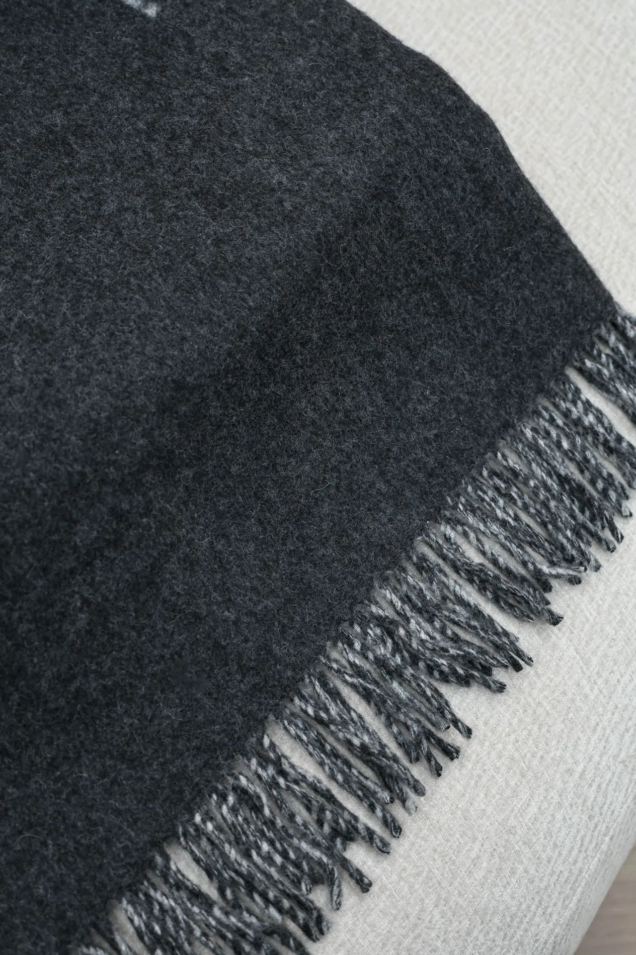 Шарфы Женские Fendi 185667