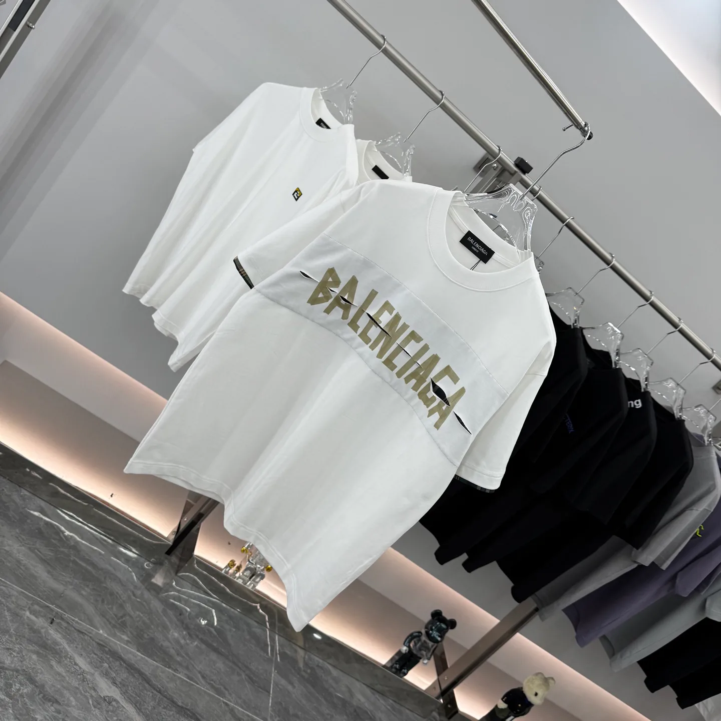 Футболки Женские Balenciaga 86352