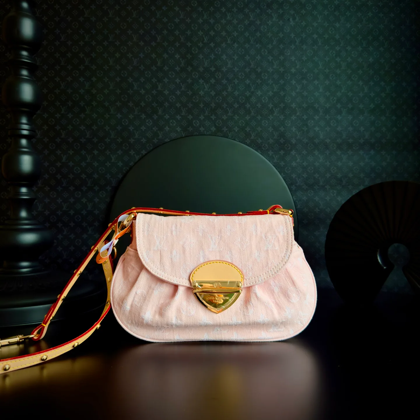 Классические Сумки Женские Louis Vuitton 13394409