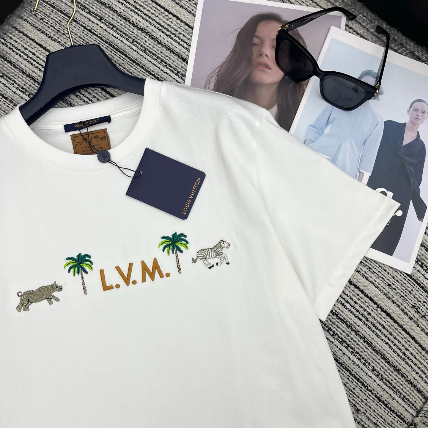 Футболки Женские Louis Vuitton 1813674