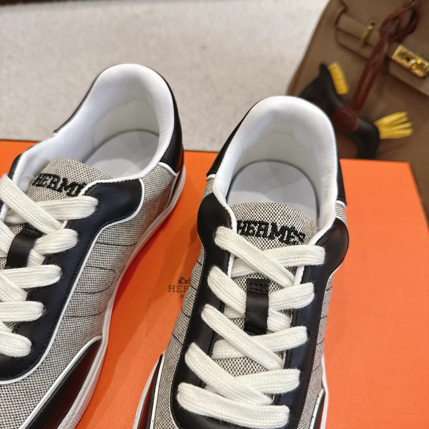 Кроссовки Мужские Hermes 9852678