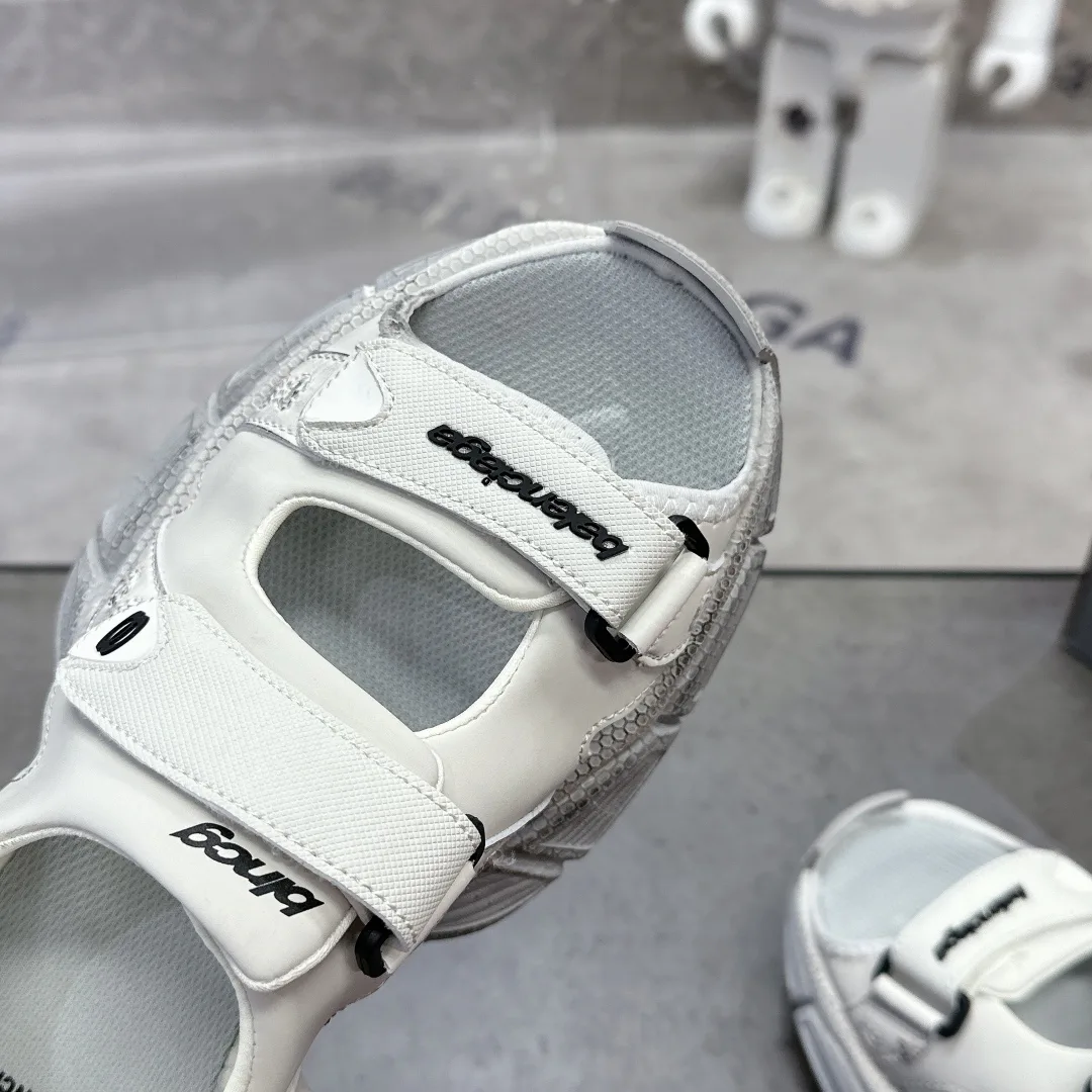 Сандалии Женские Balenciaga 21183