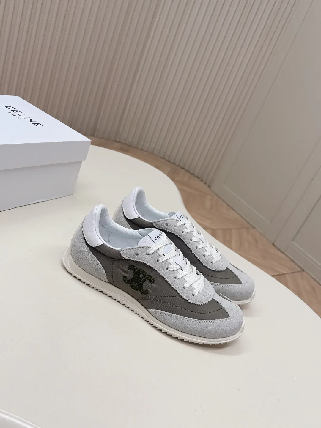 Кроссовки Женские Celine 11400542