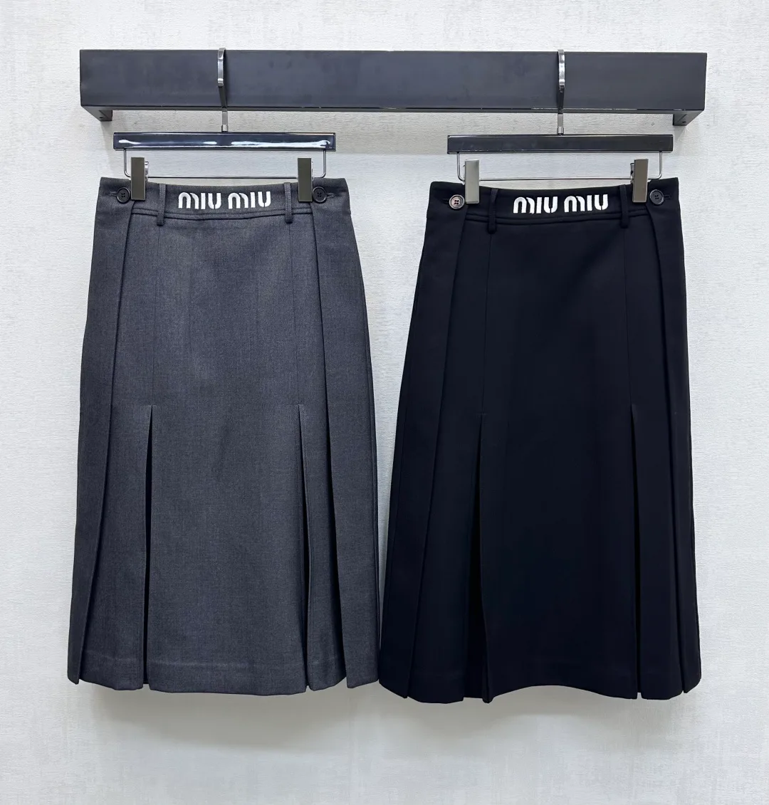 Юбки Женские Miu Miu 1567641