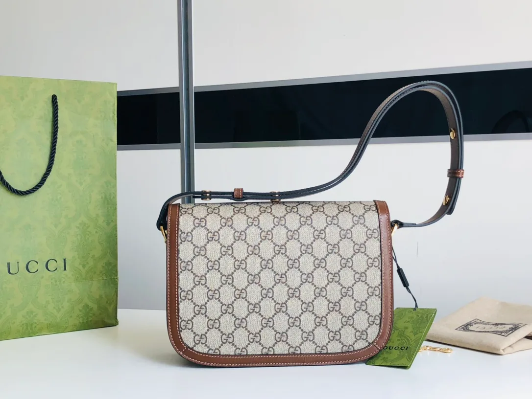 Классические Сумки Женские Gucci 17424821
