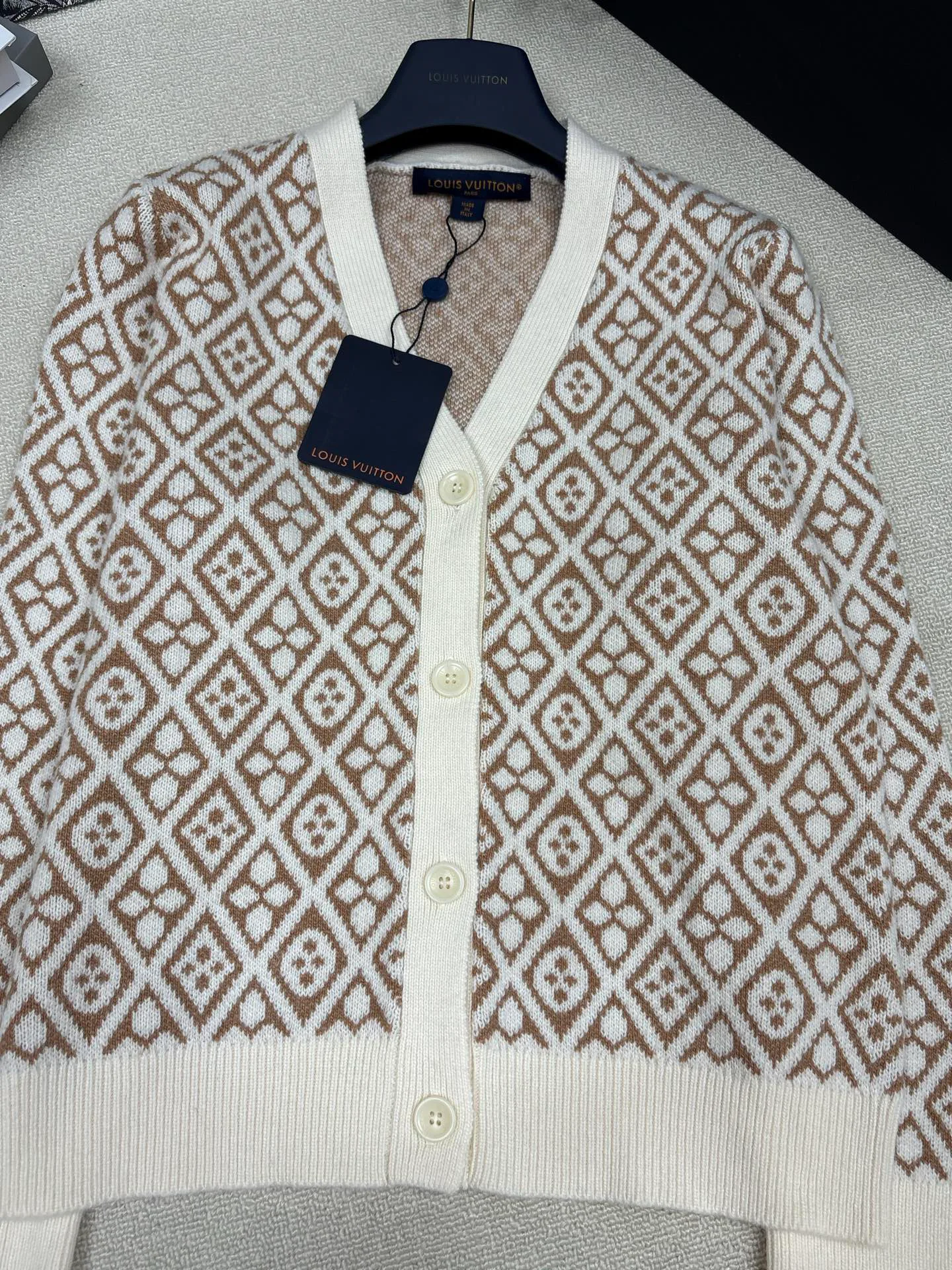 Джемперы И Свитеры Женские Louis Vuitton 17429452