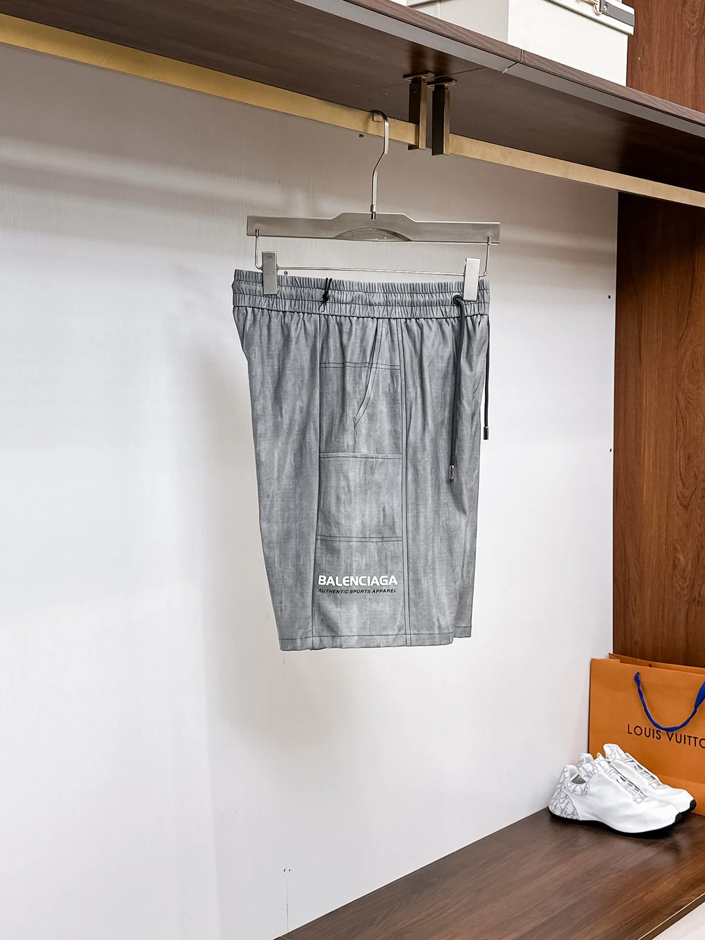 Шорты Мужские Balenciaga 13417619