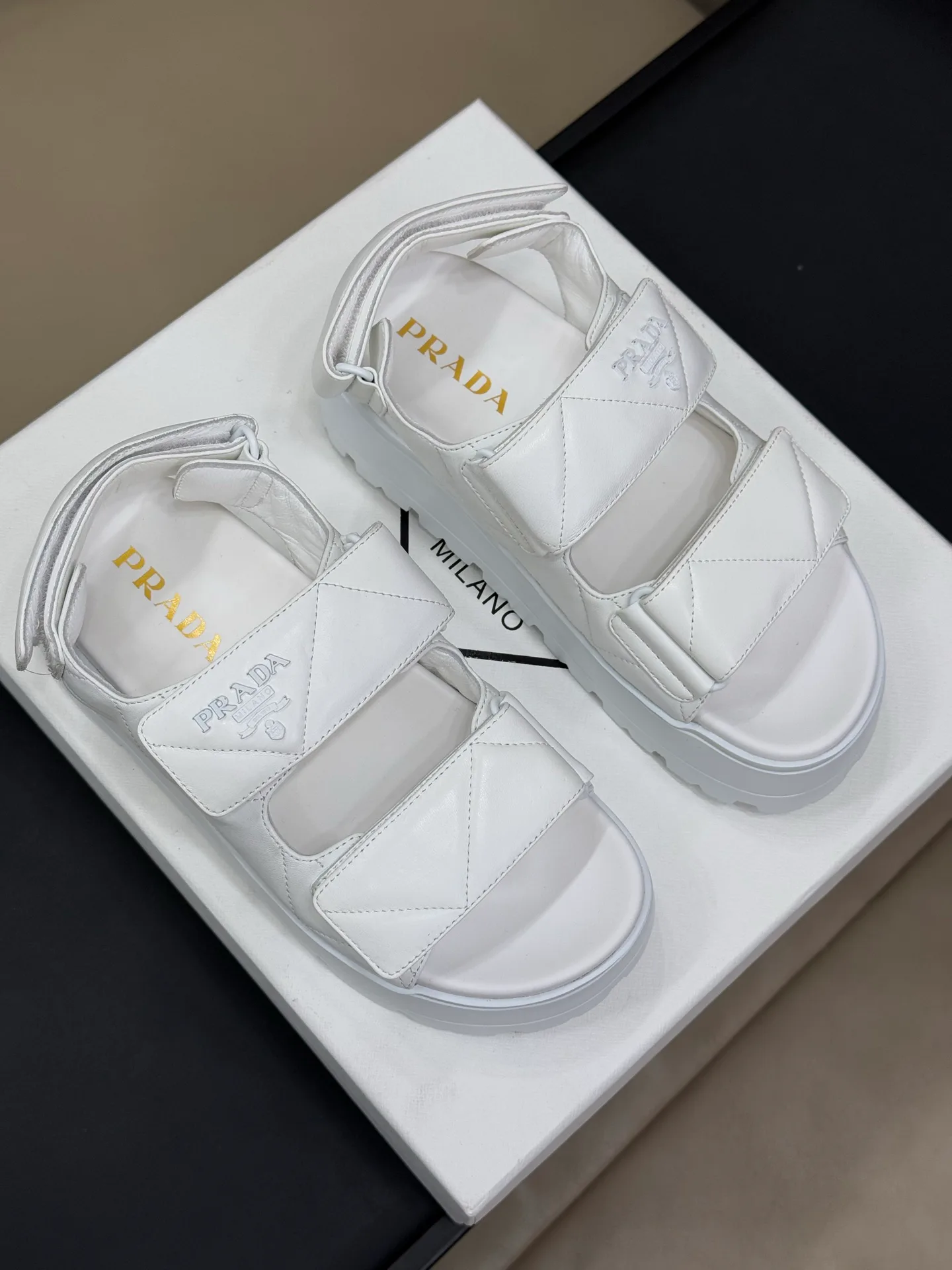 Сандалии Женские Prada 12084