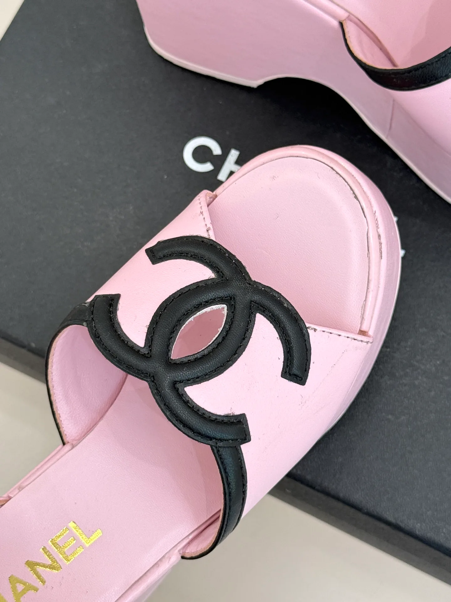 Босоножки Женские Chanel 12798272