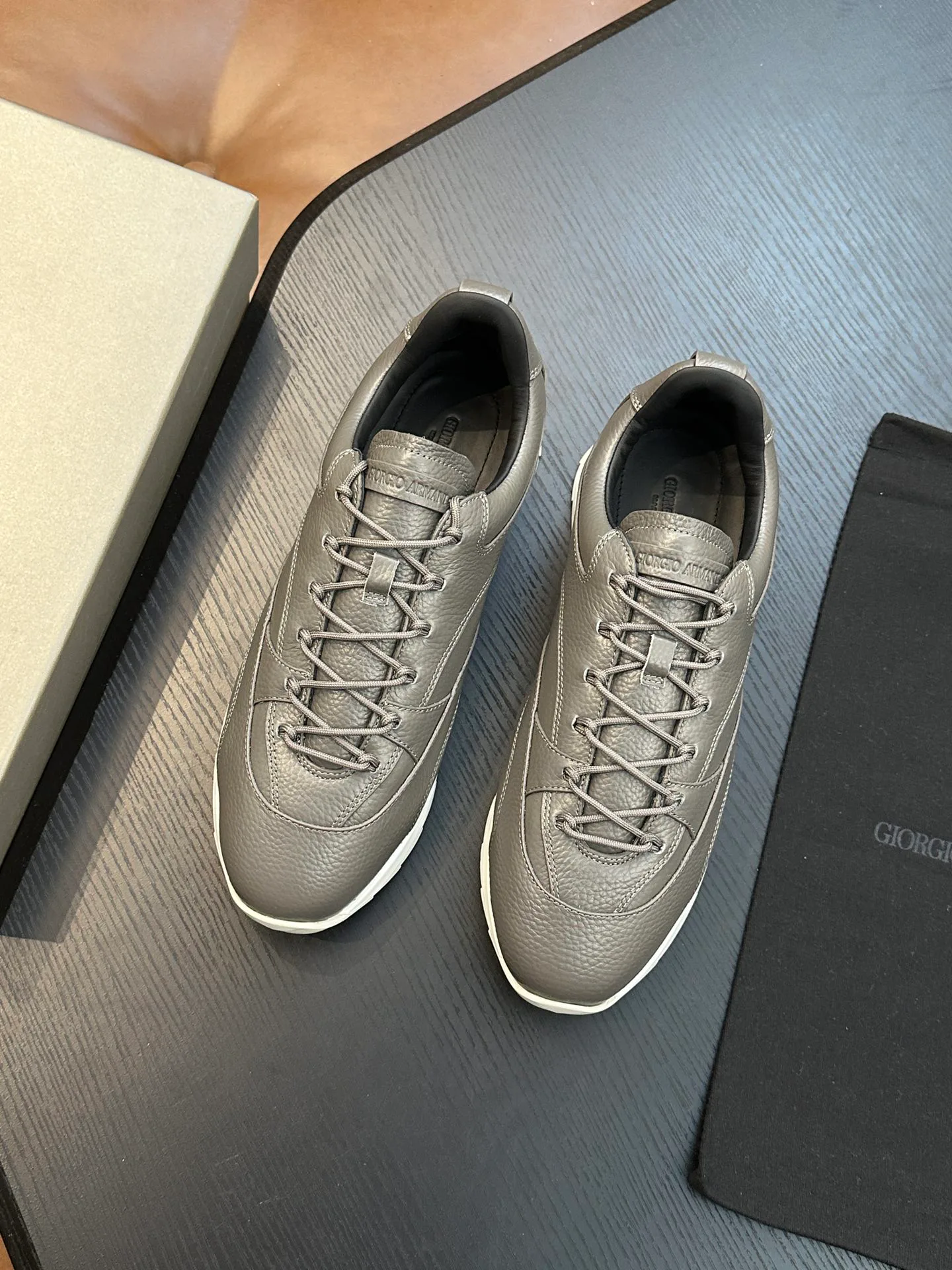 Кроссовки Мужские Armani 10490095