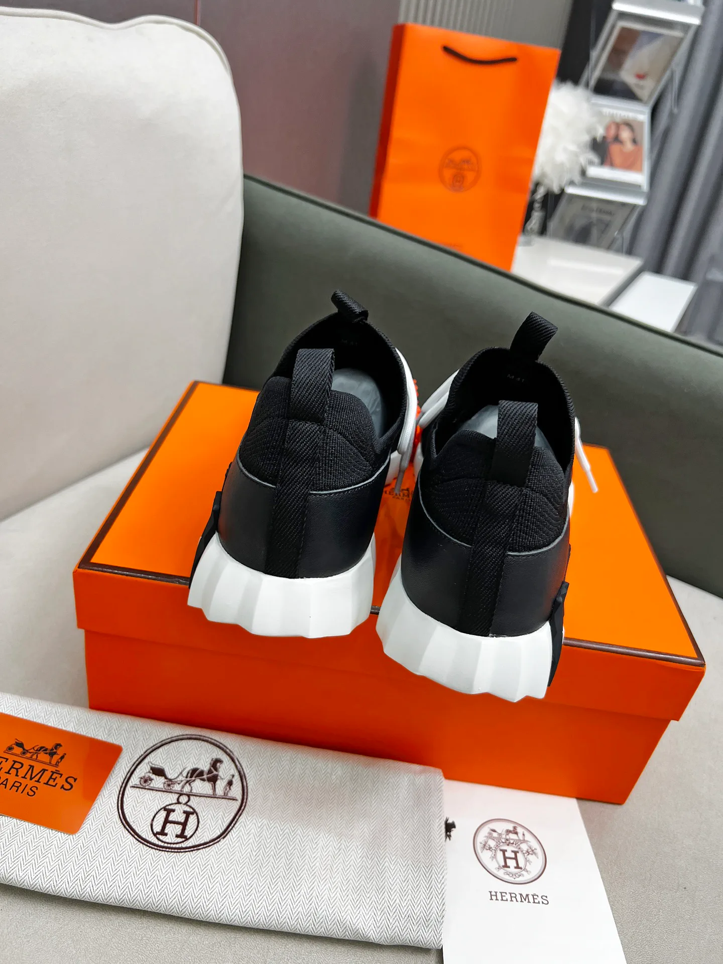 Кроссовки Женские Hermes 2628135