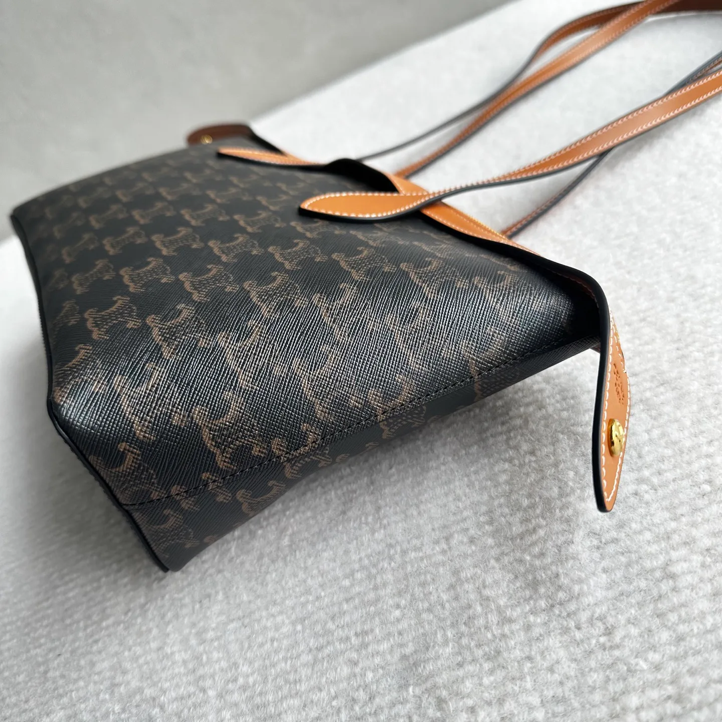 Классические Сумки Женские Celine 17796565