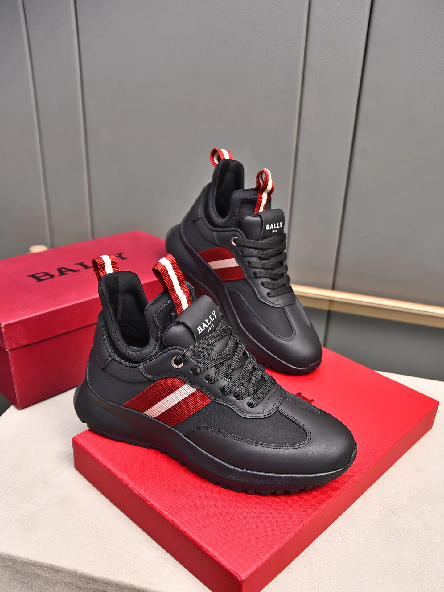 Кроссовки Мужские Bally 17947245