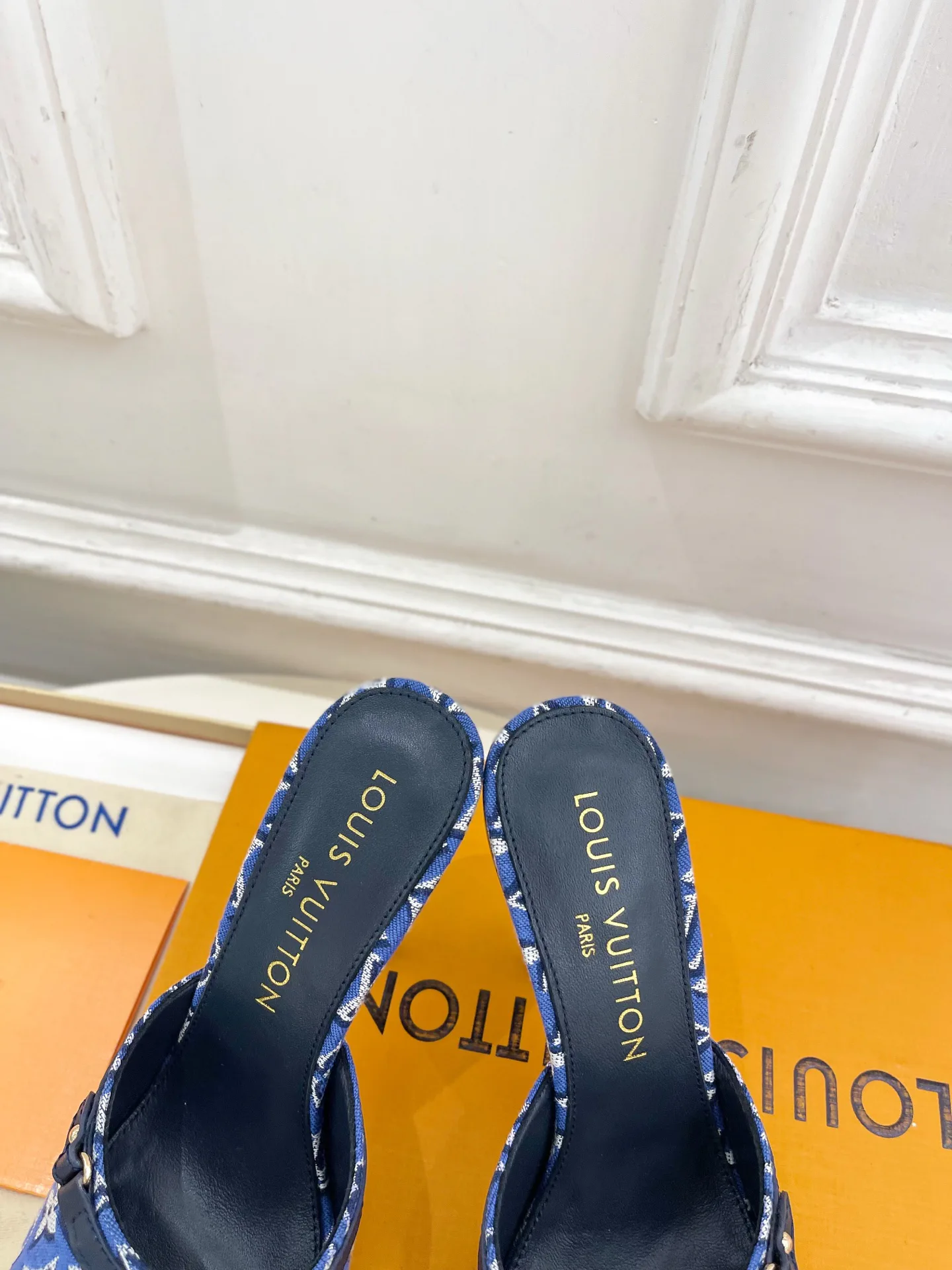 Мюли И Сабо Женские Louis Vuitton 17506942