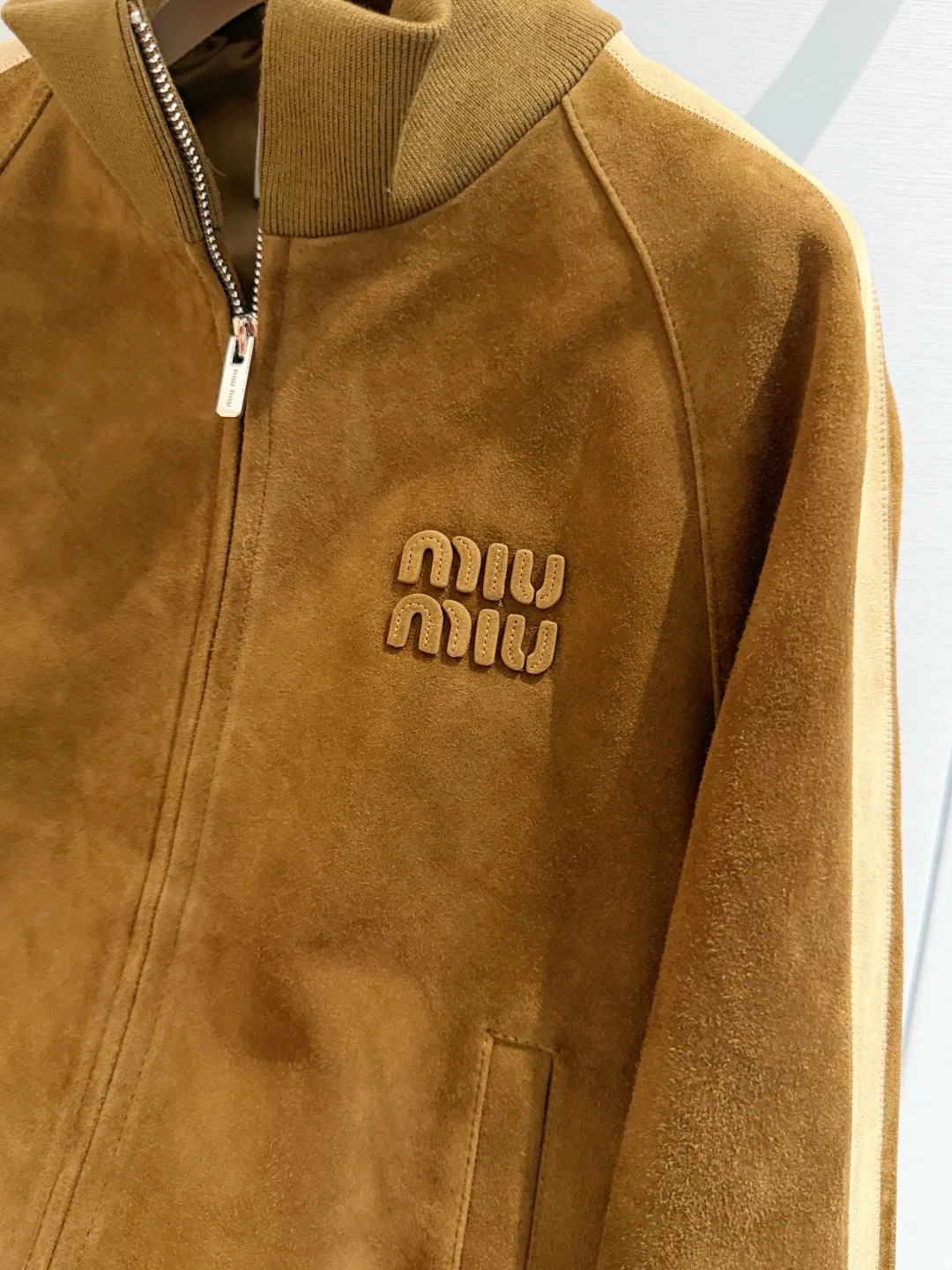 Кожаные Куртки И Дублёнки Женские Miu Miu 19283341
