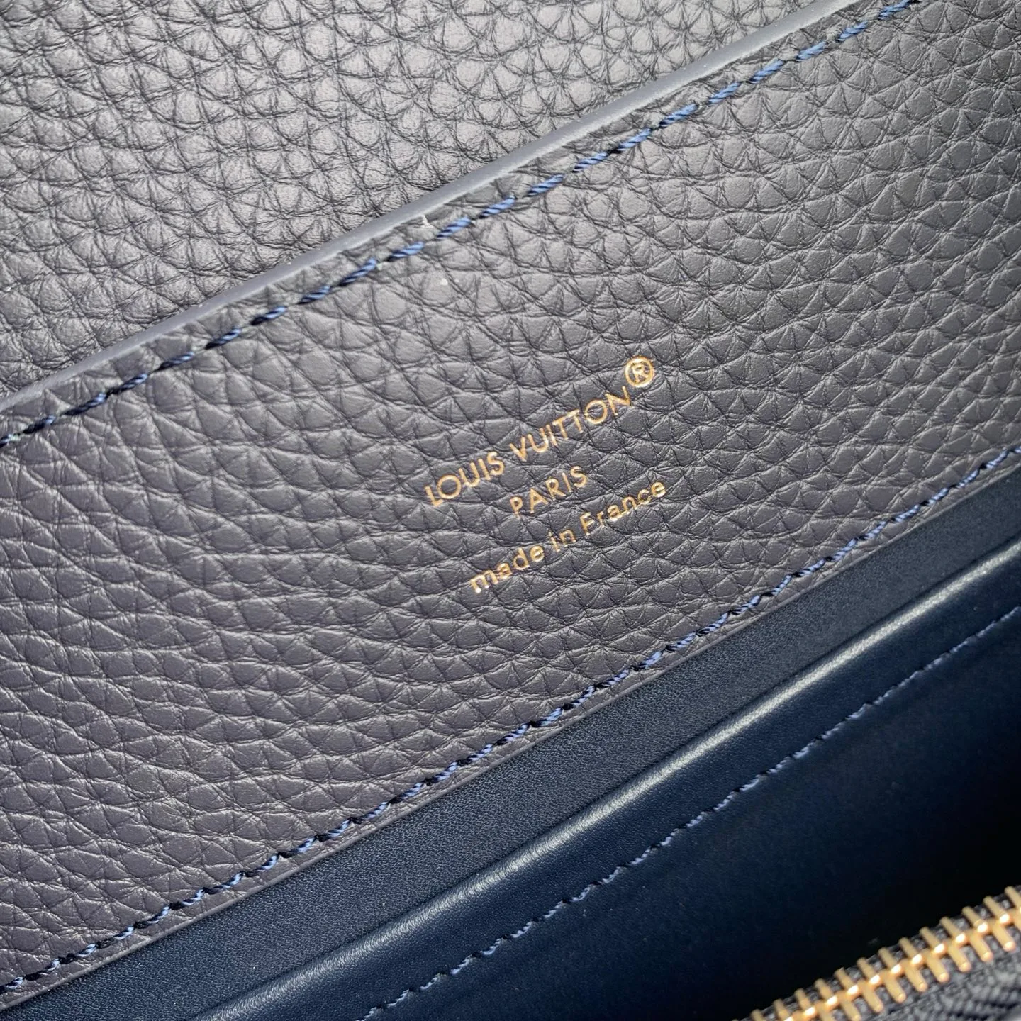 Классические Сумки Женские Louis Vuitton 18147531